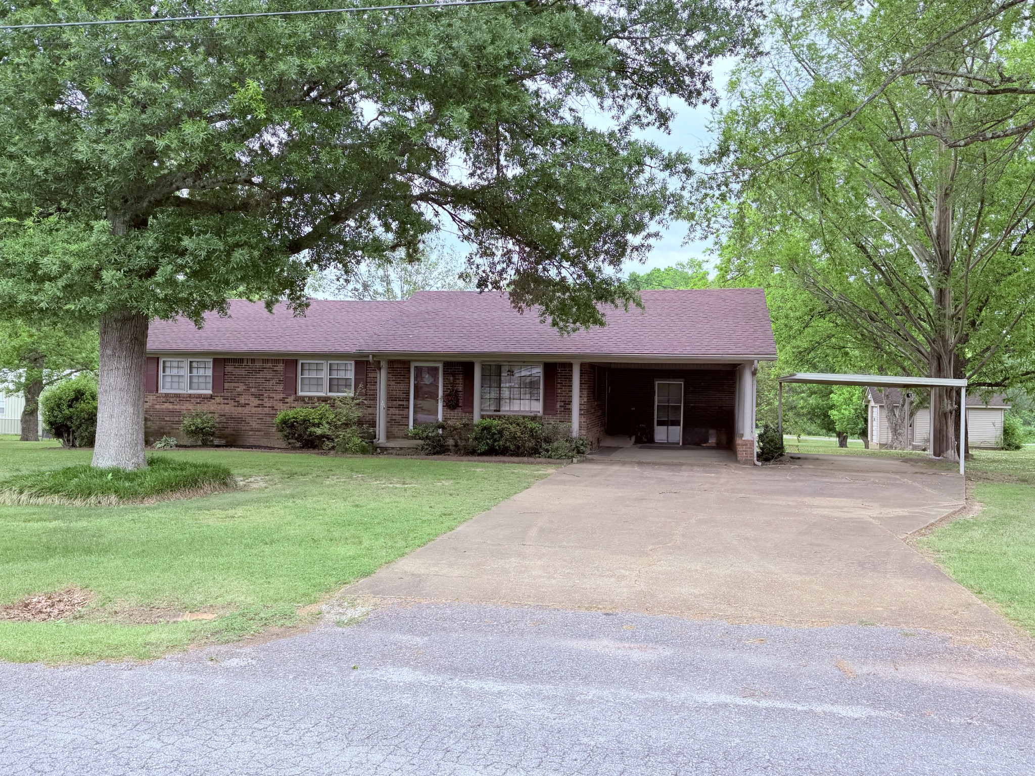 360 General Forrest Dr Property Photo 1