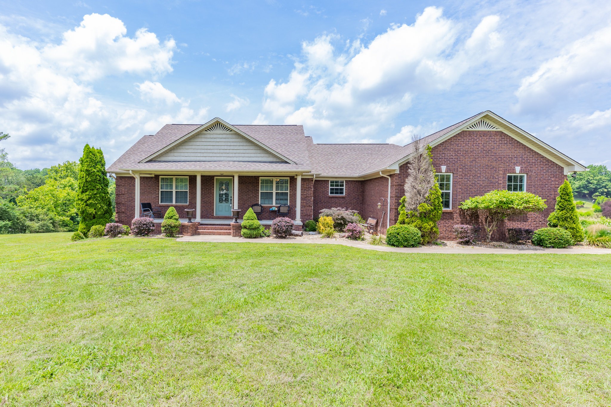 234 Glenn Springs Rd Property Photo 1