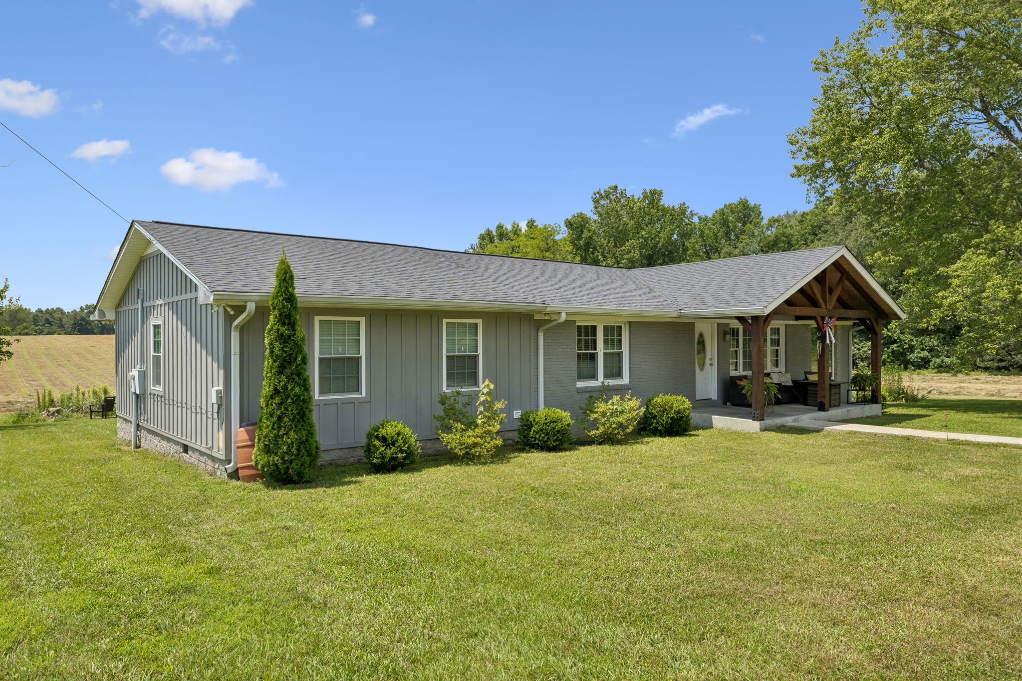 9 Caldwell Rd Property Photo 4