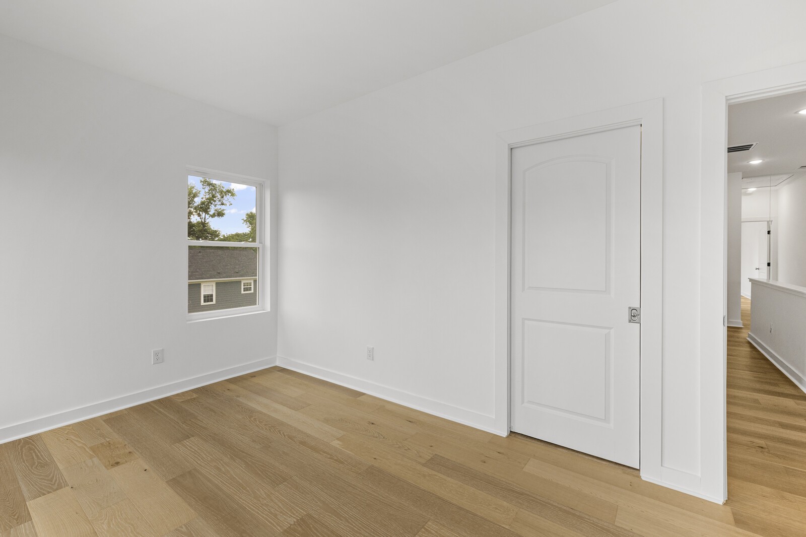 1700 Underwood St Property Photo 28