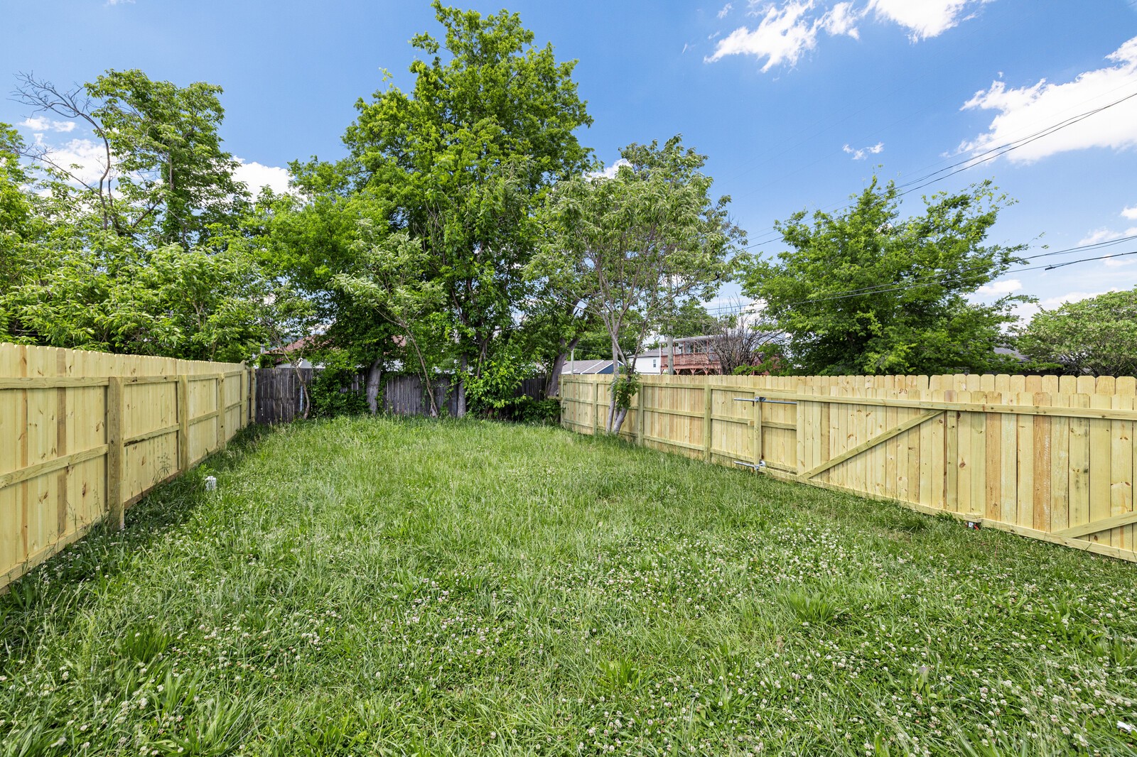 1700 Underwood St Property Photo 37