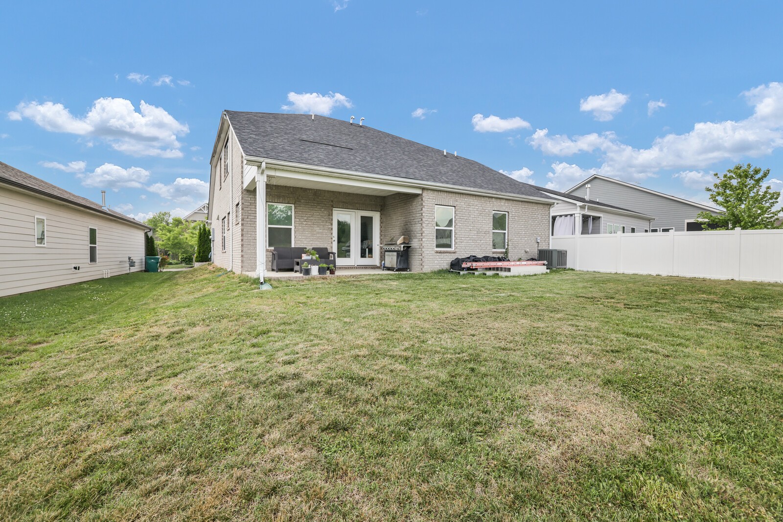 2453 Prairie Hill Dr Property Photo 27