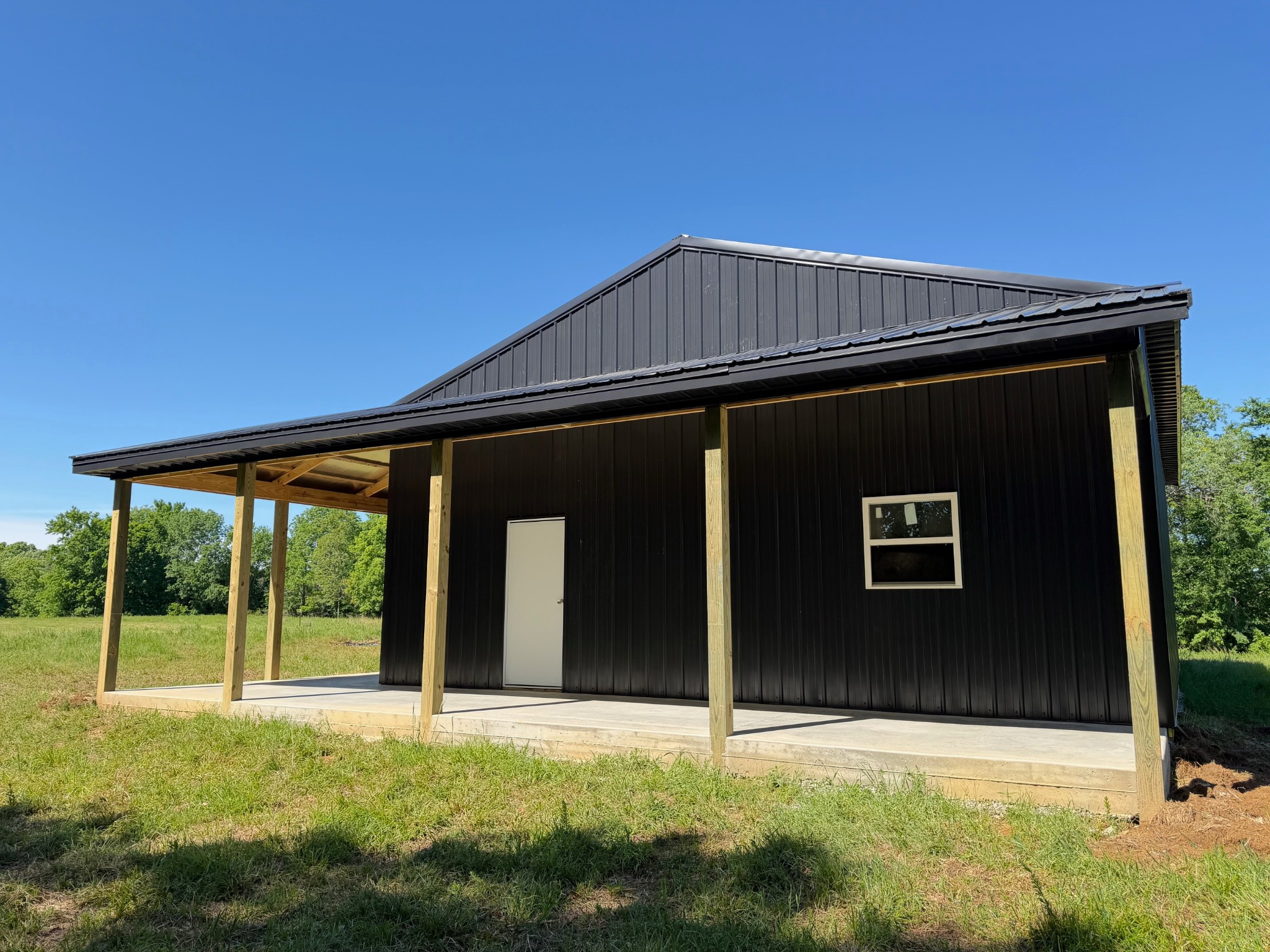 106 High Point Road Property Photo 5