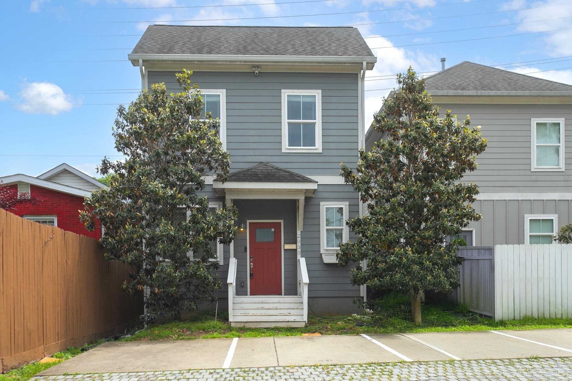 2030 Herman St Property Photo 1