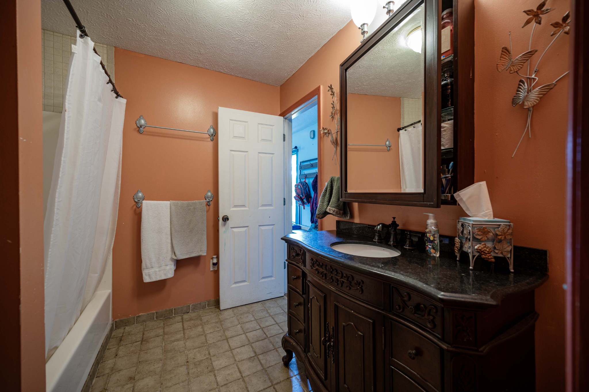 226 Summertrace Rd Property Photo 14