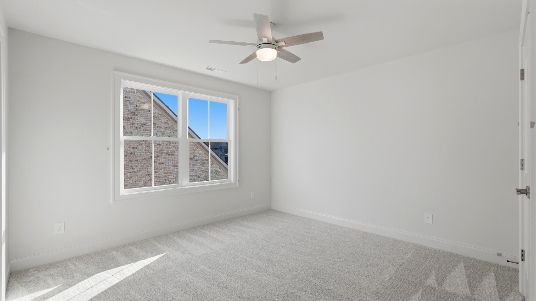 5544 Sinclair St Property Photo 42
