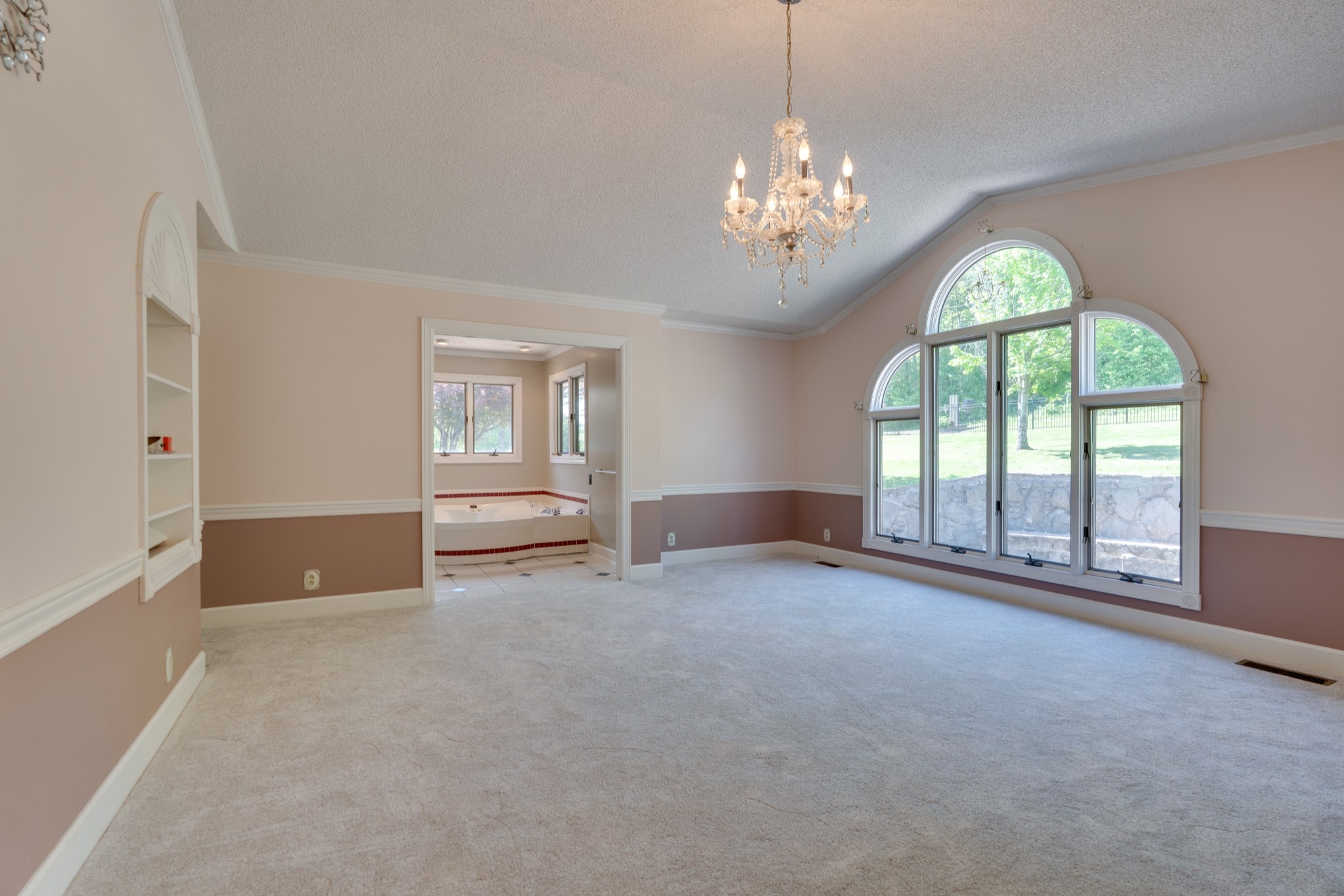 692 Tanglewood Dr Property Photo 17