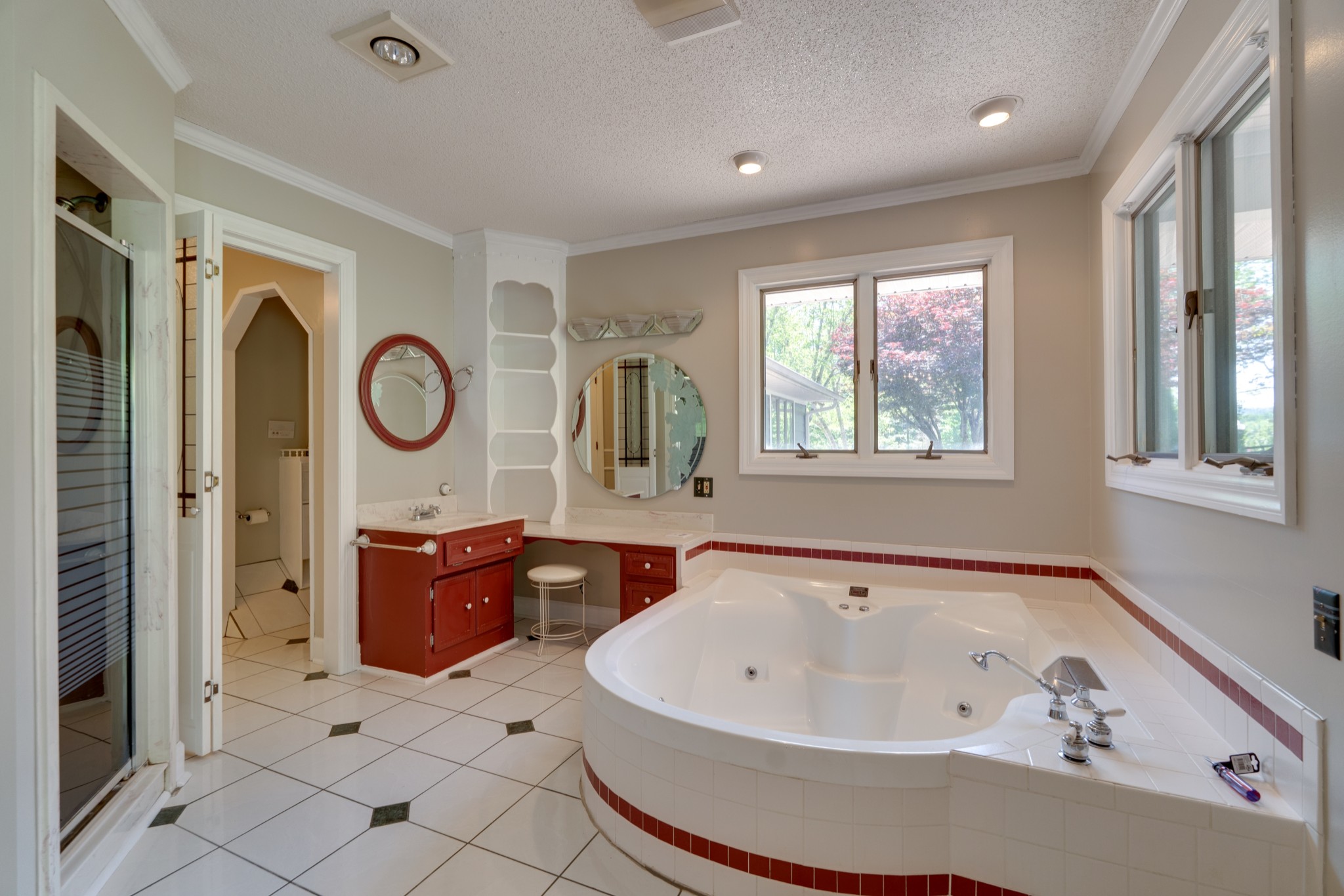 692 Tanglewood Dr Property Photo 18