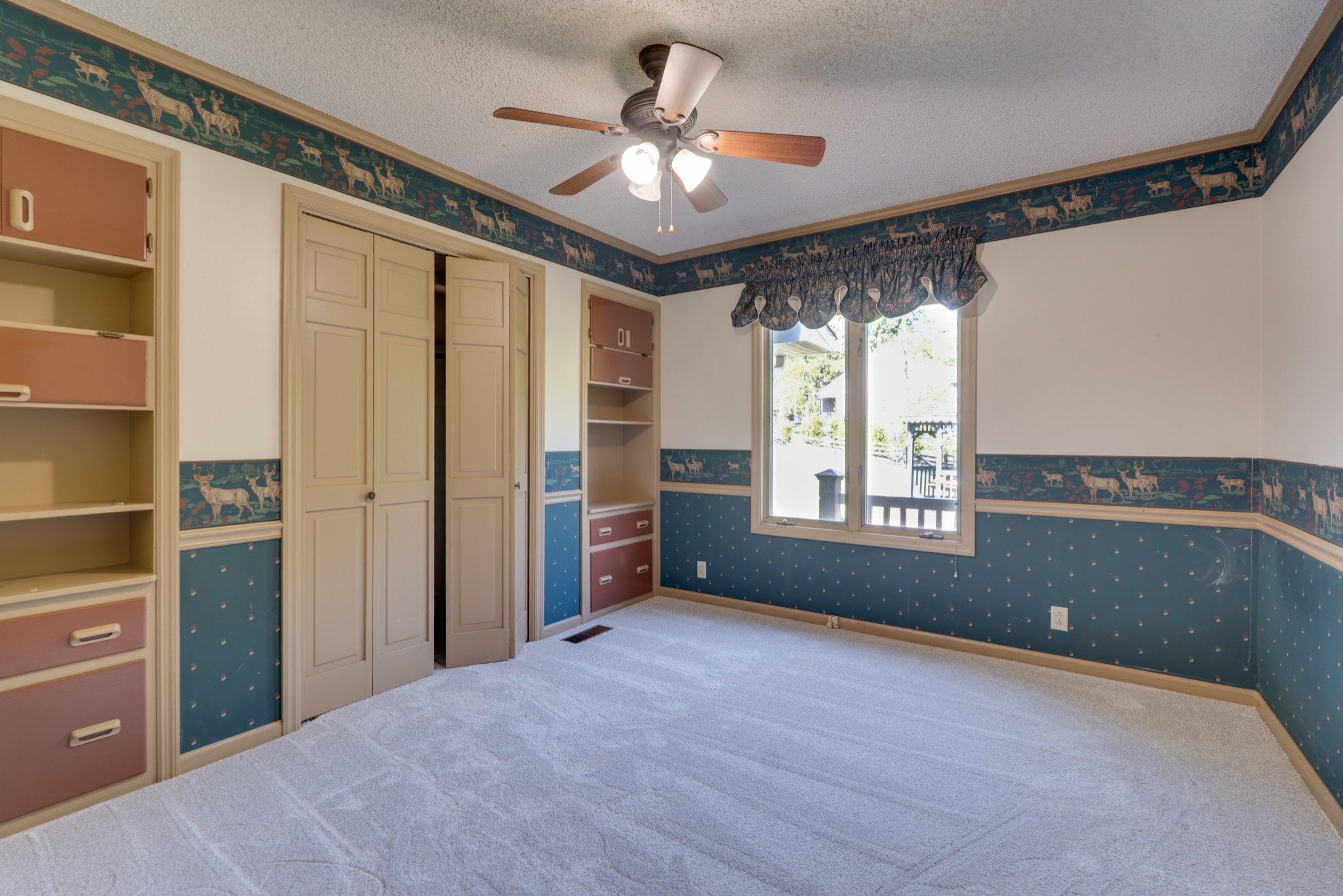 692 Tanglewood Dr Property Photo 20