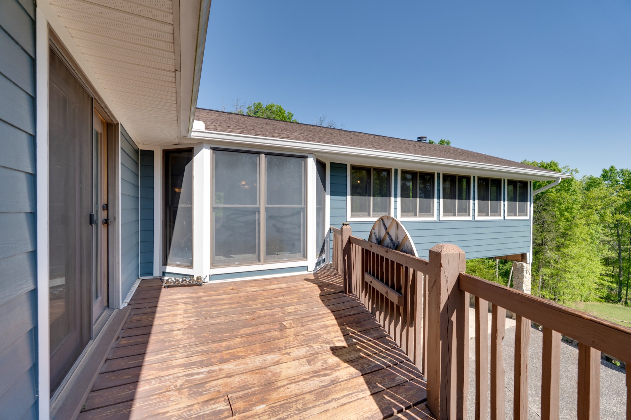 692 Tanglewood Dr Property Photo 30