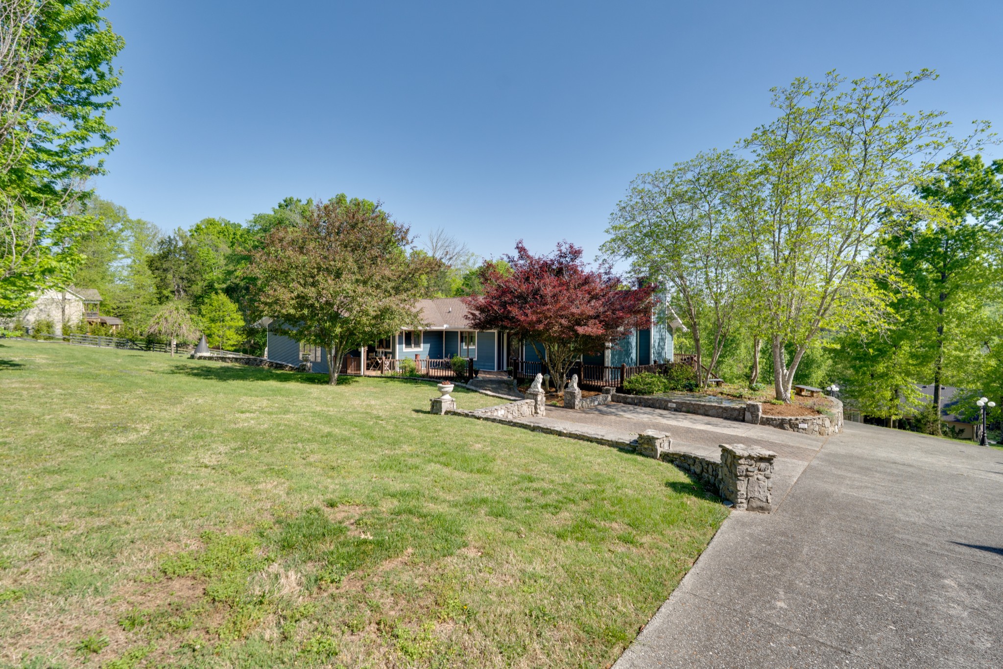 692 Tanglewood Dr Property Photo 40