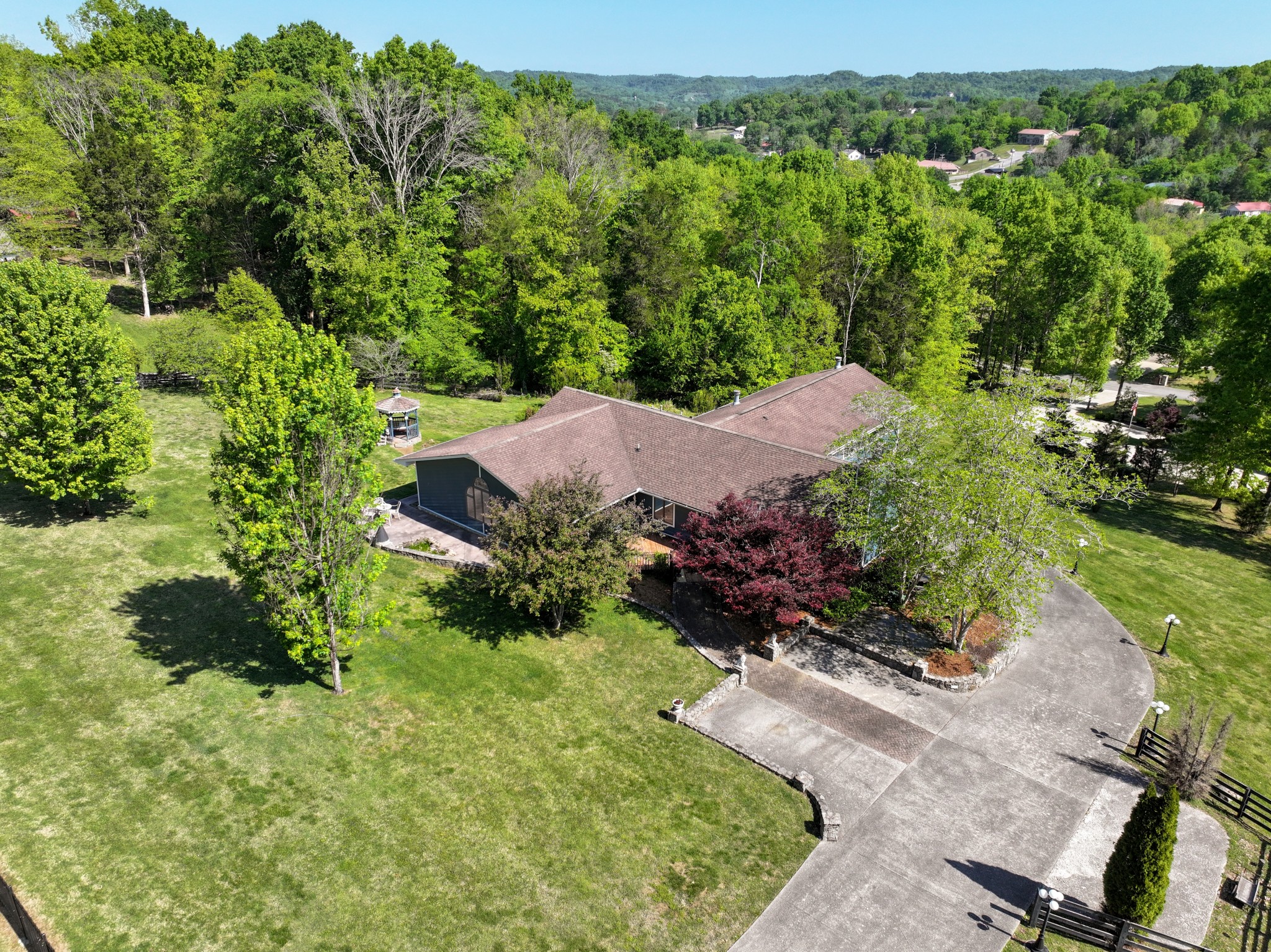 692 Tanglewood Dr Property Photo 48