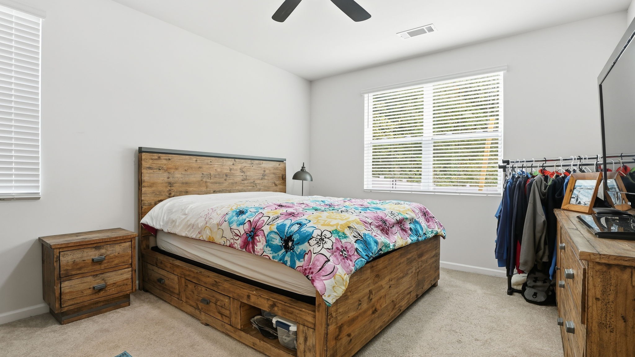 7085 Scotlyn Way Property Photo 13