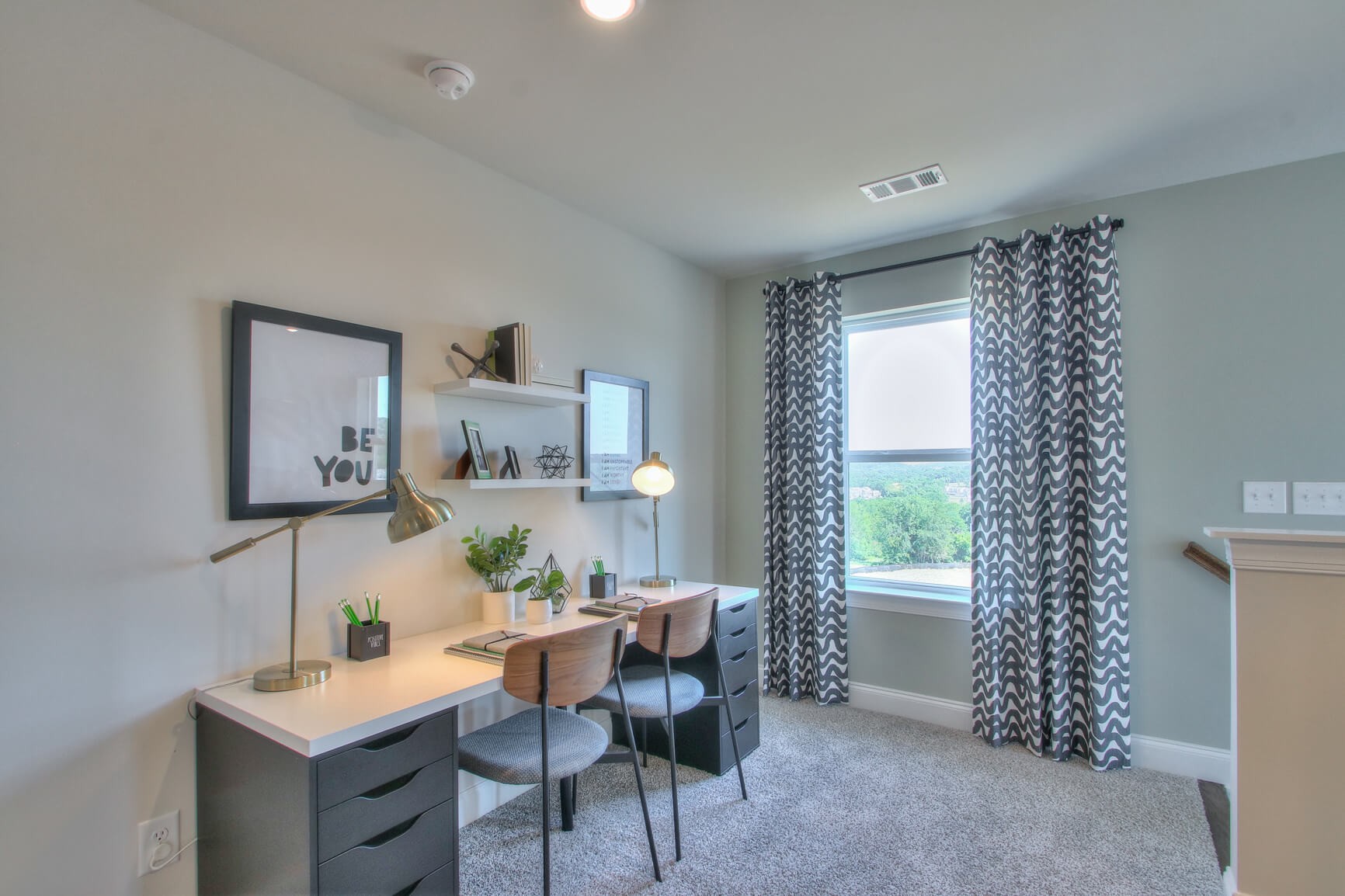 1774 Flora Grv Property Photo 4
