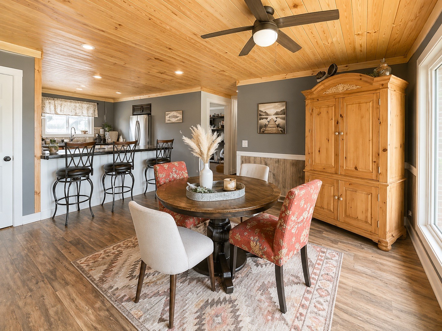 2600 State Line Rd, W Property Photo 9