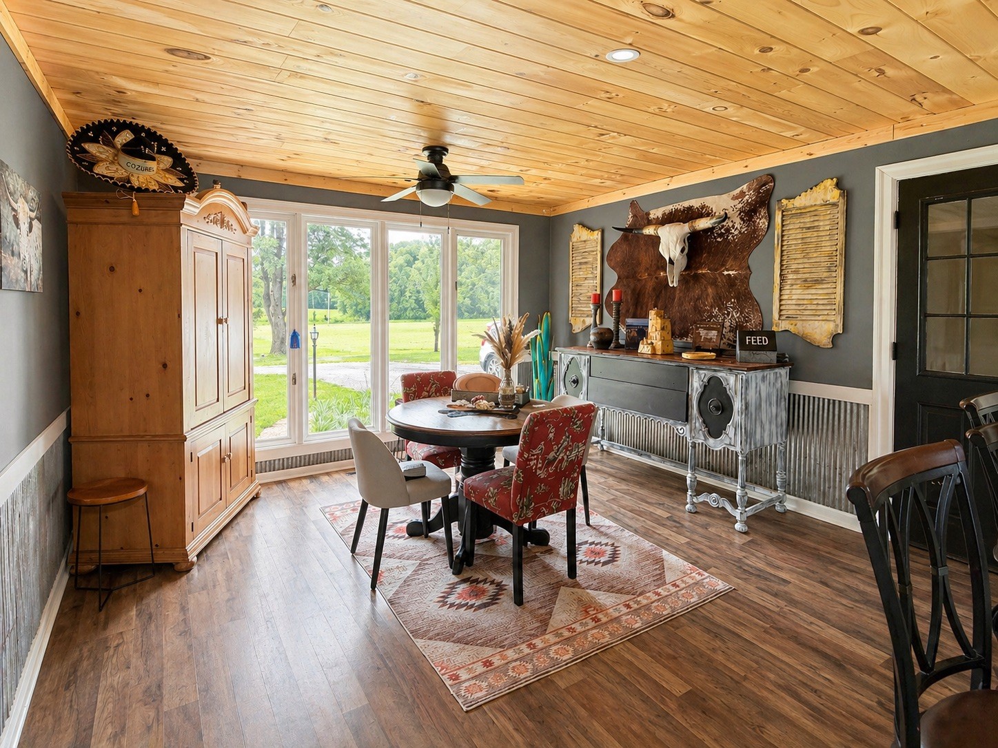 2600 State Line Rd, W Property Photo 12