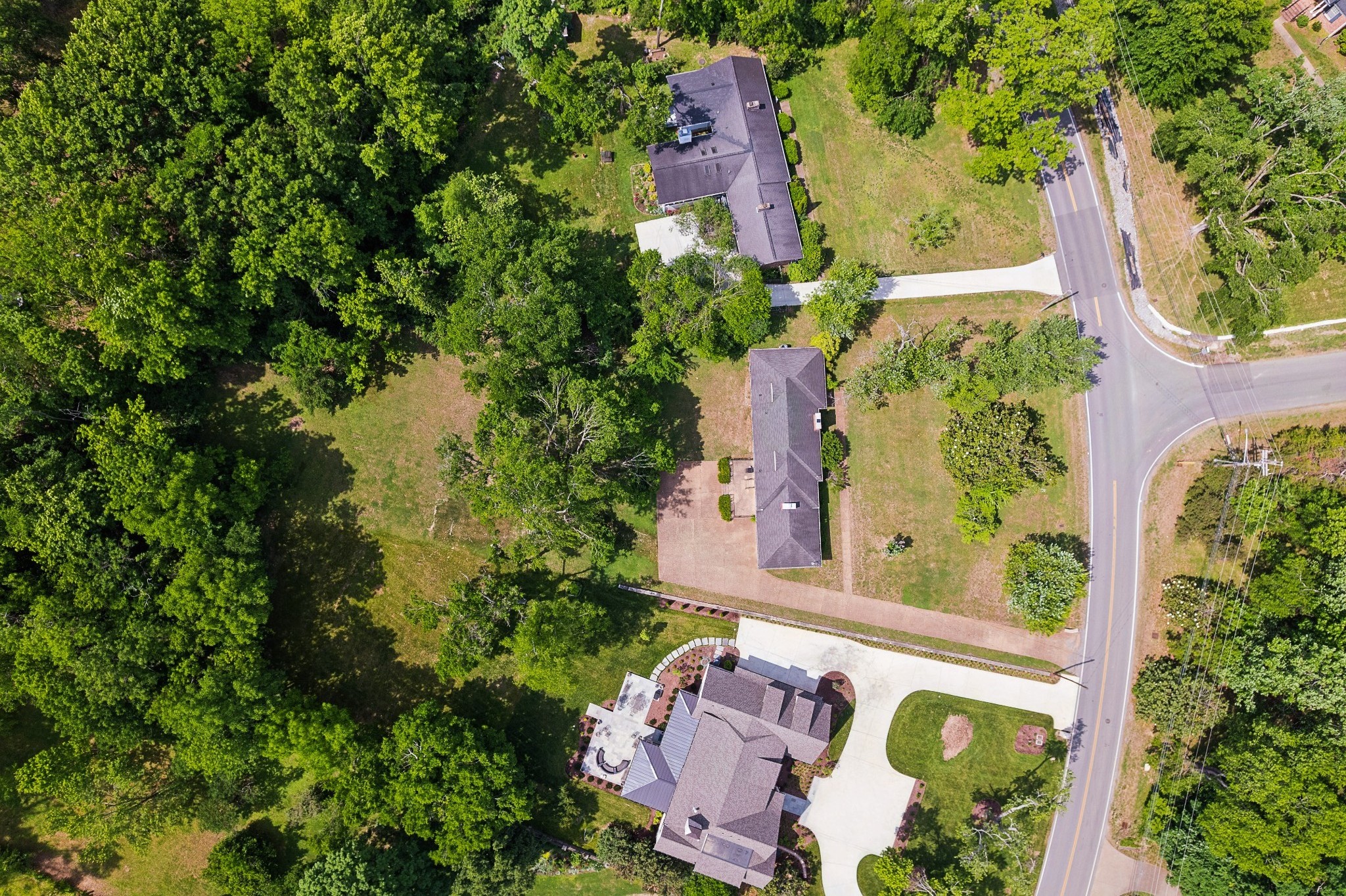 1311 Tyne Blvd Property Photo 6