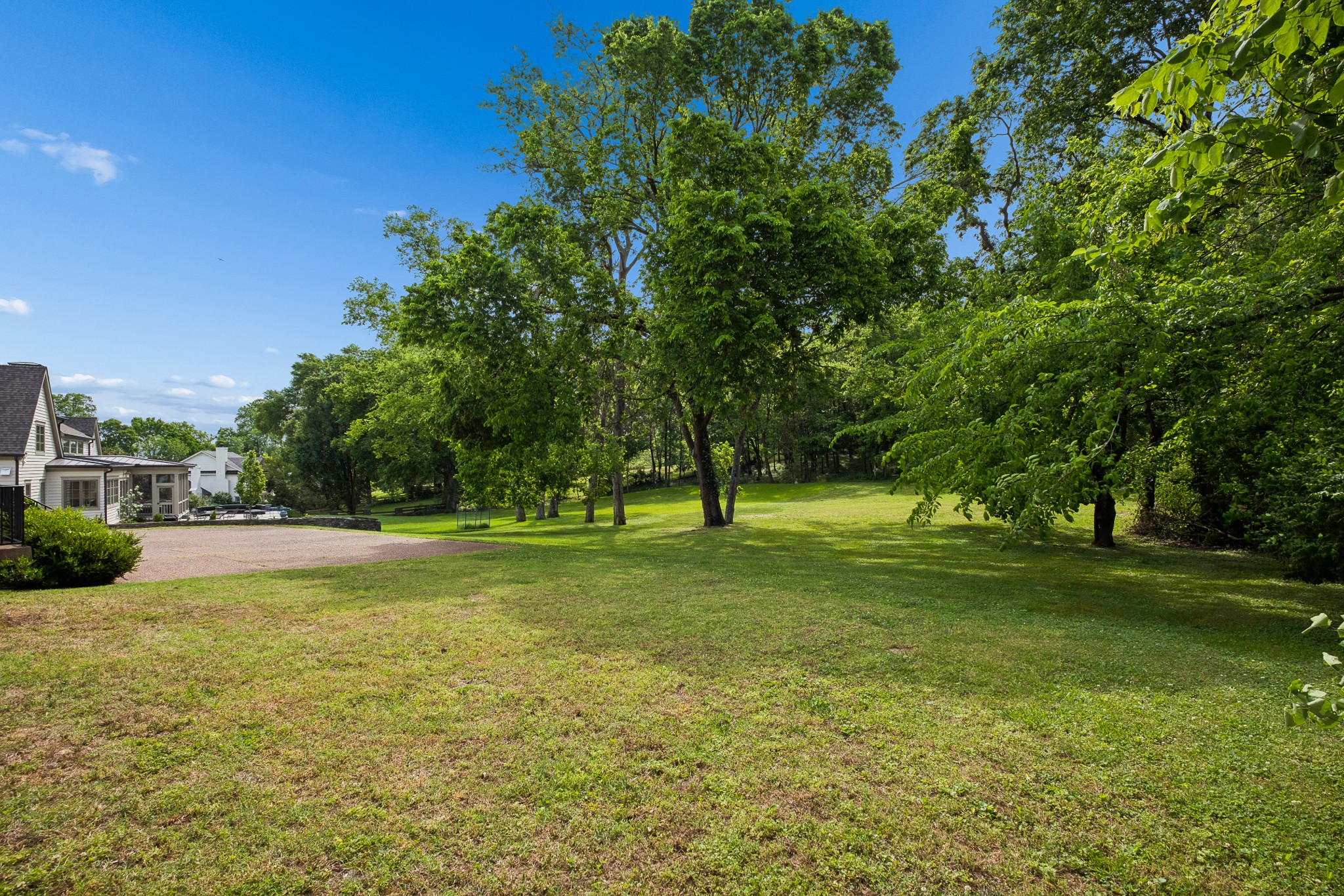 1311 Tyne Blvd Property Photo 8
