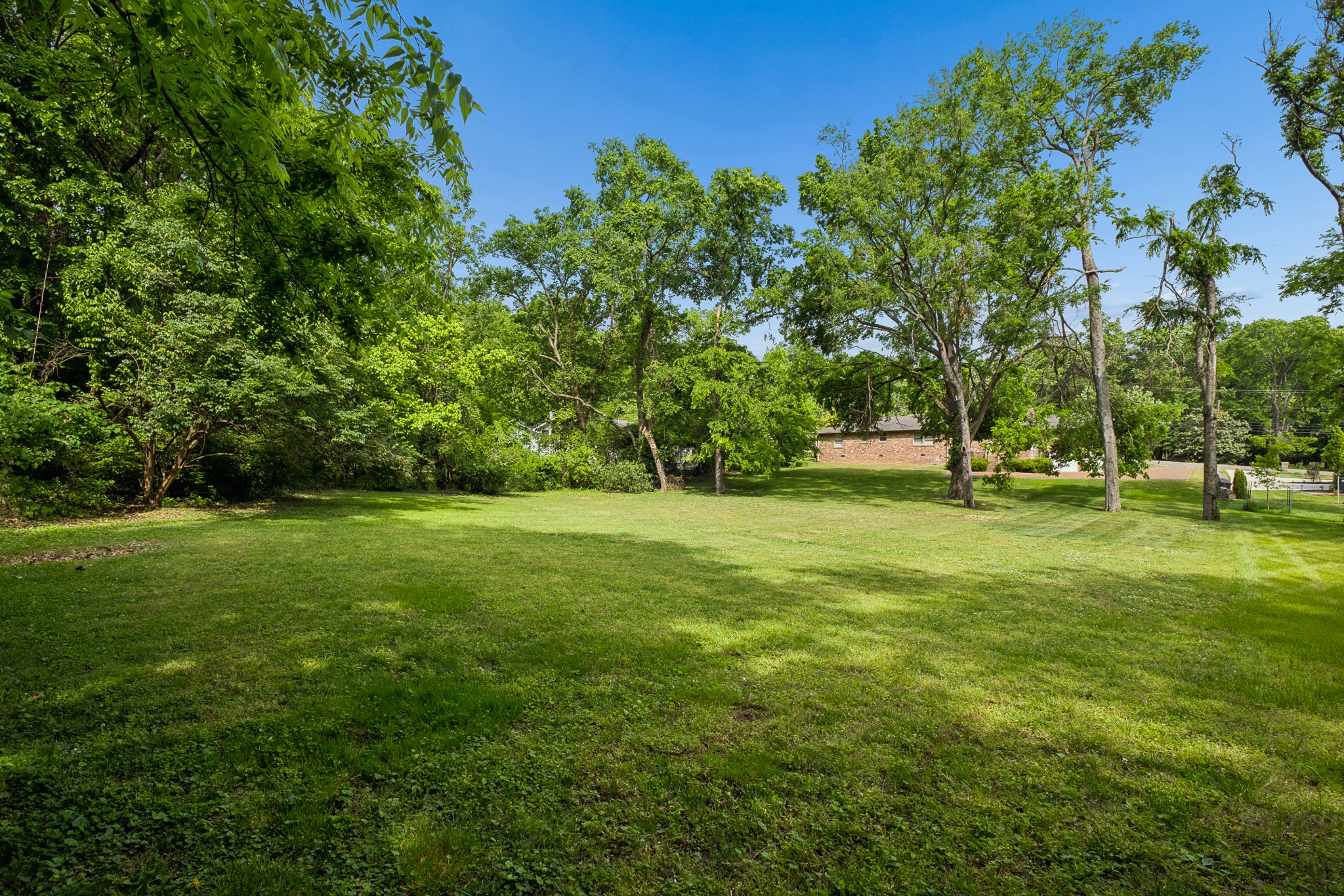 1311 Tyne Blvd Property Photo 9
