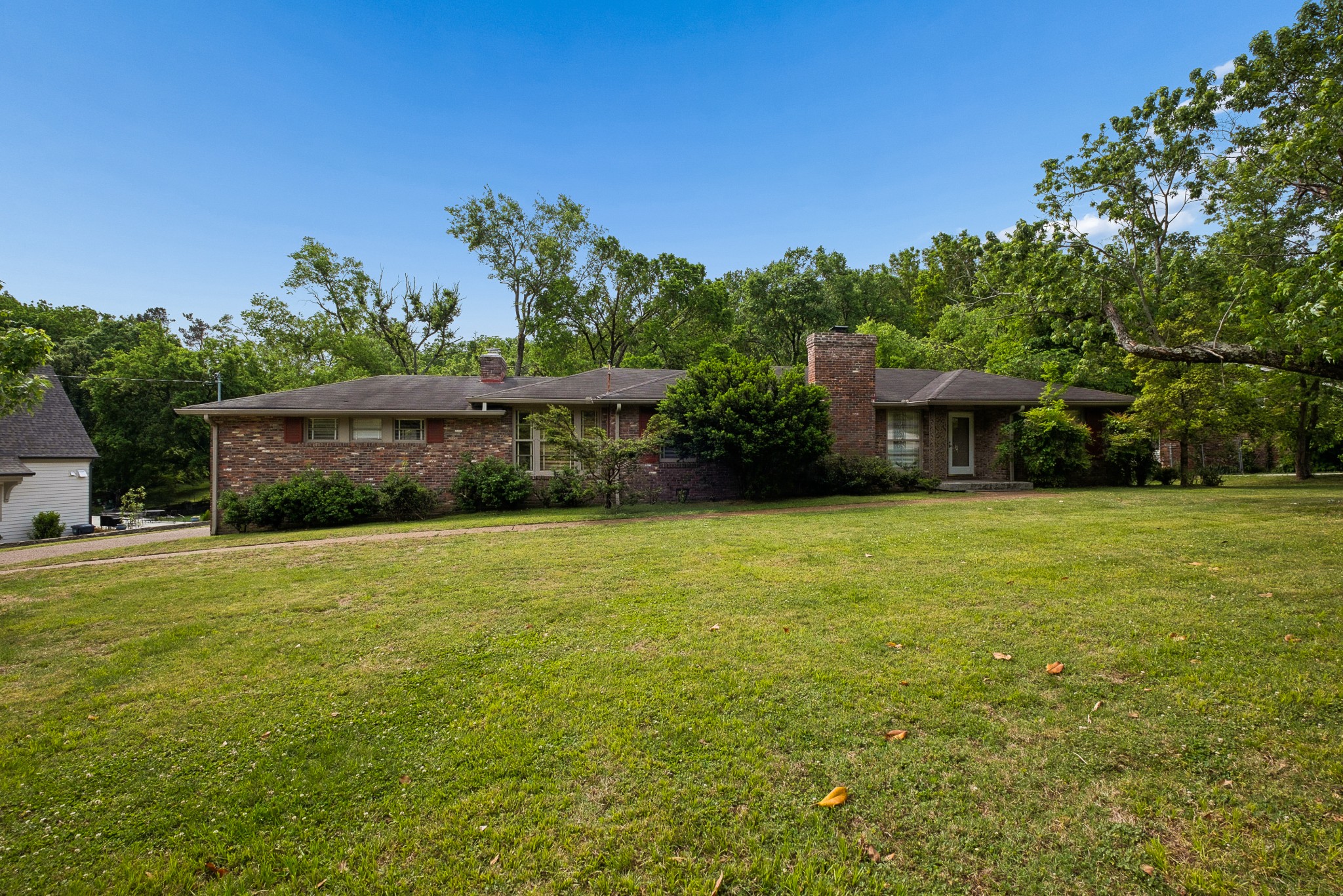 1311 Tyne Blvd Property Photo 14