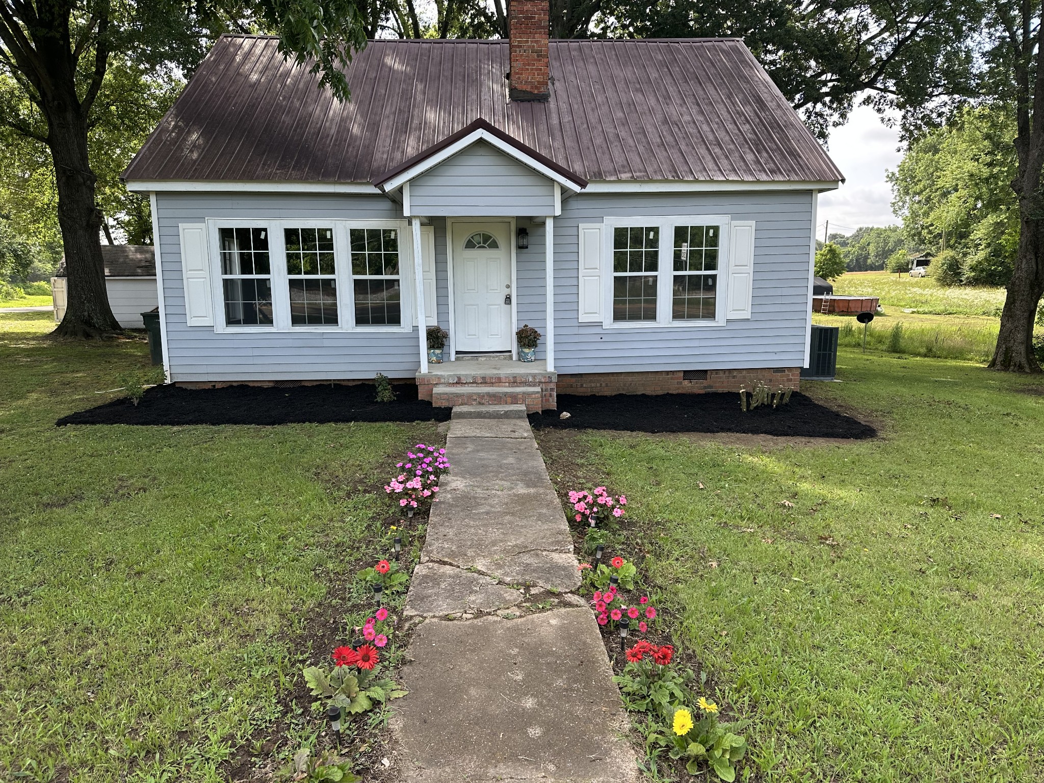 5800 Broad St, N Property Photo 1