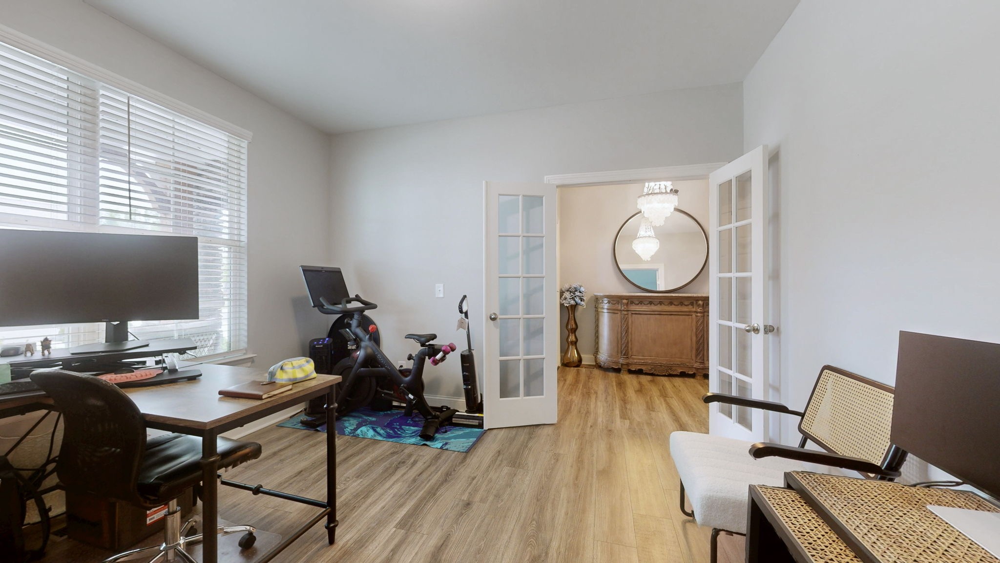 14 Bristol Ct Property Photo 4