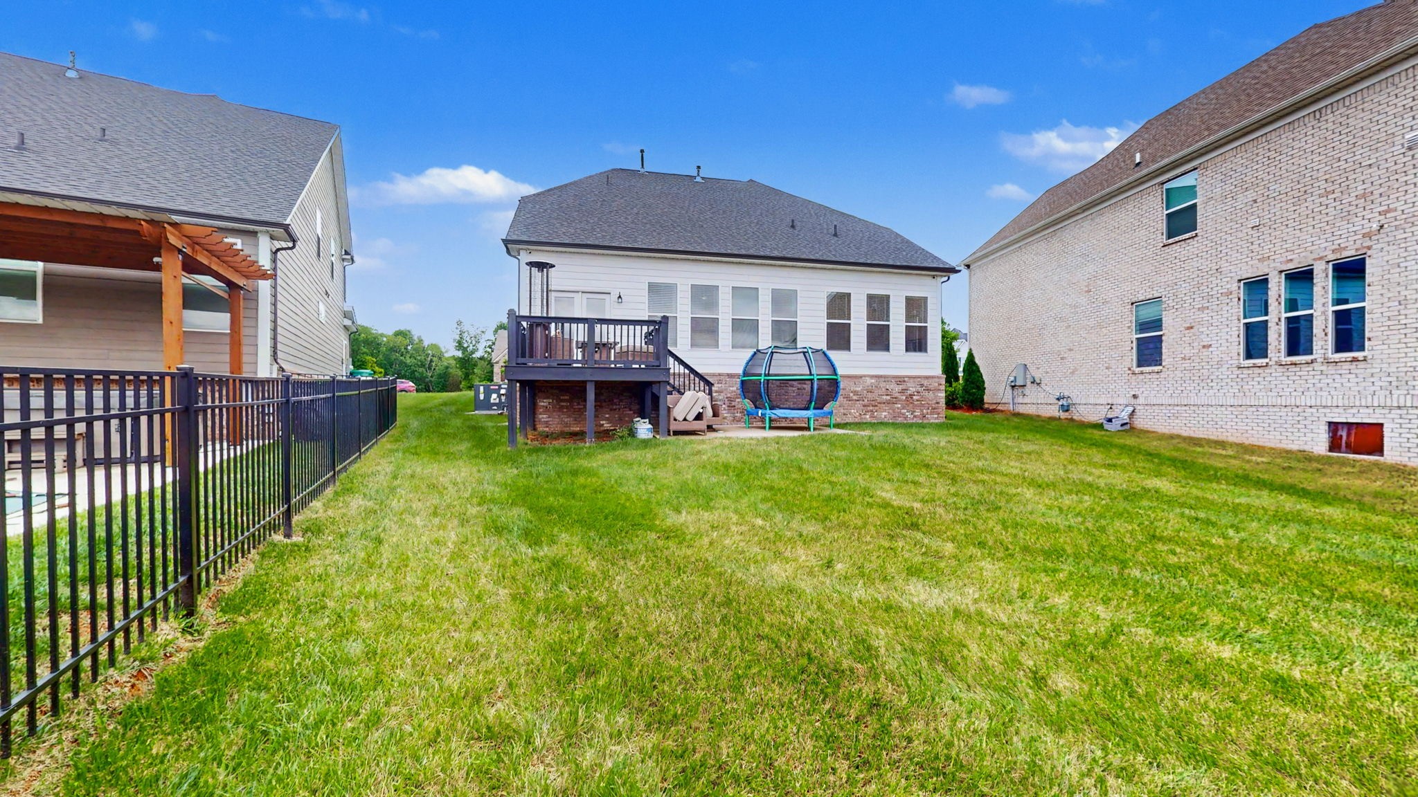 14 Bristol Ct Property Photo 27