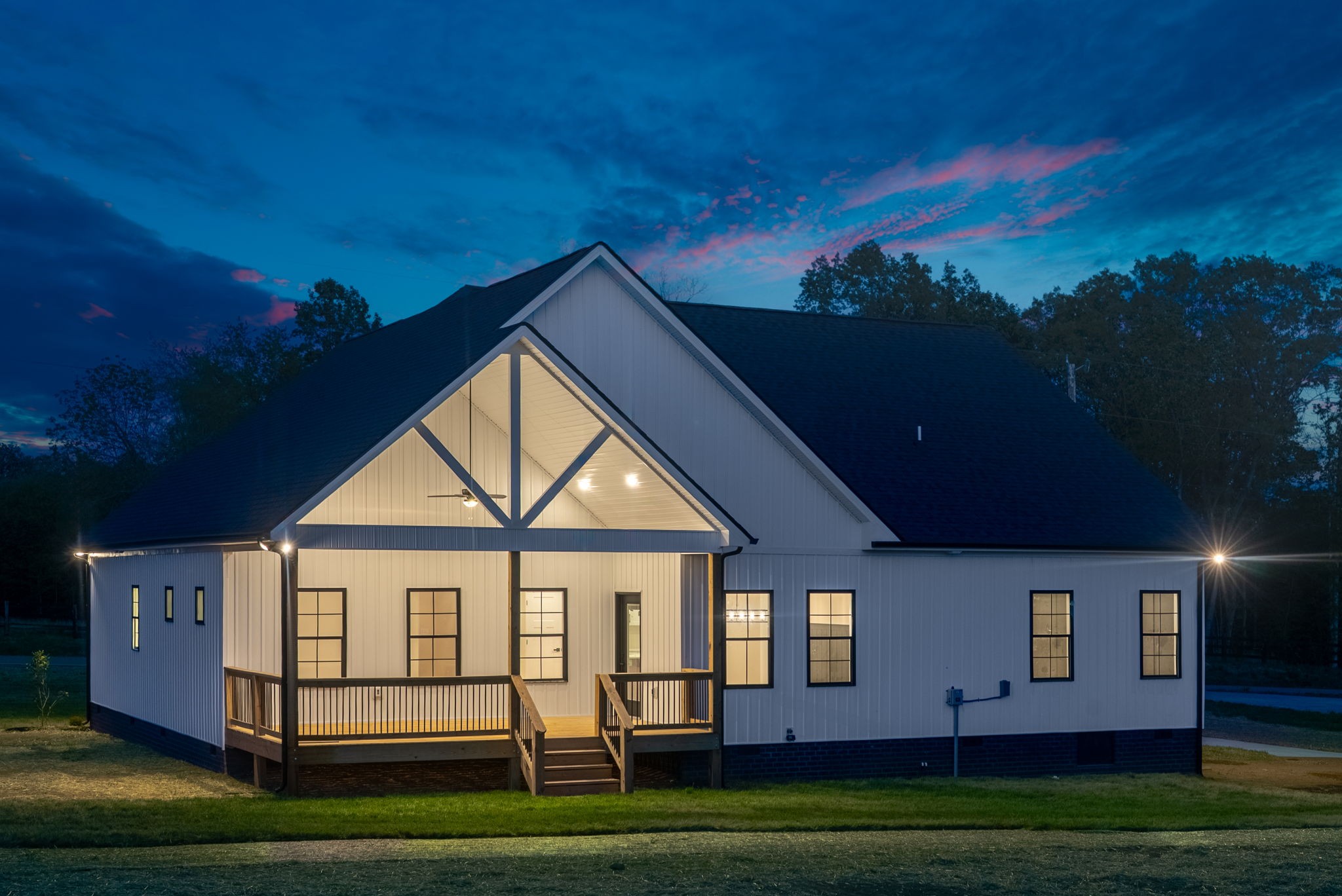 3860 Chapel Hill Rd Property Photo 1