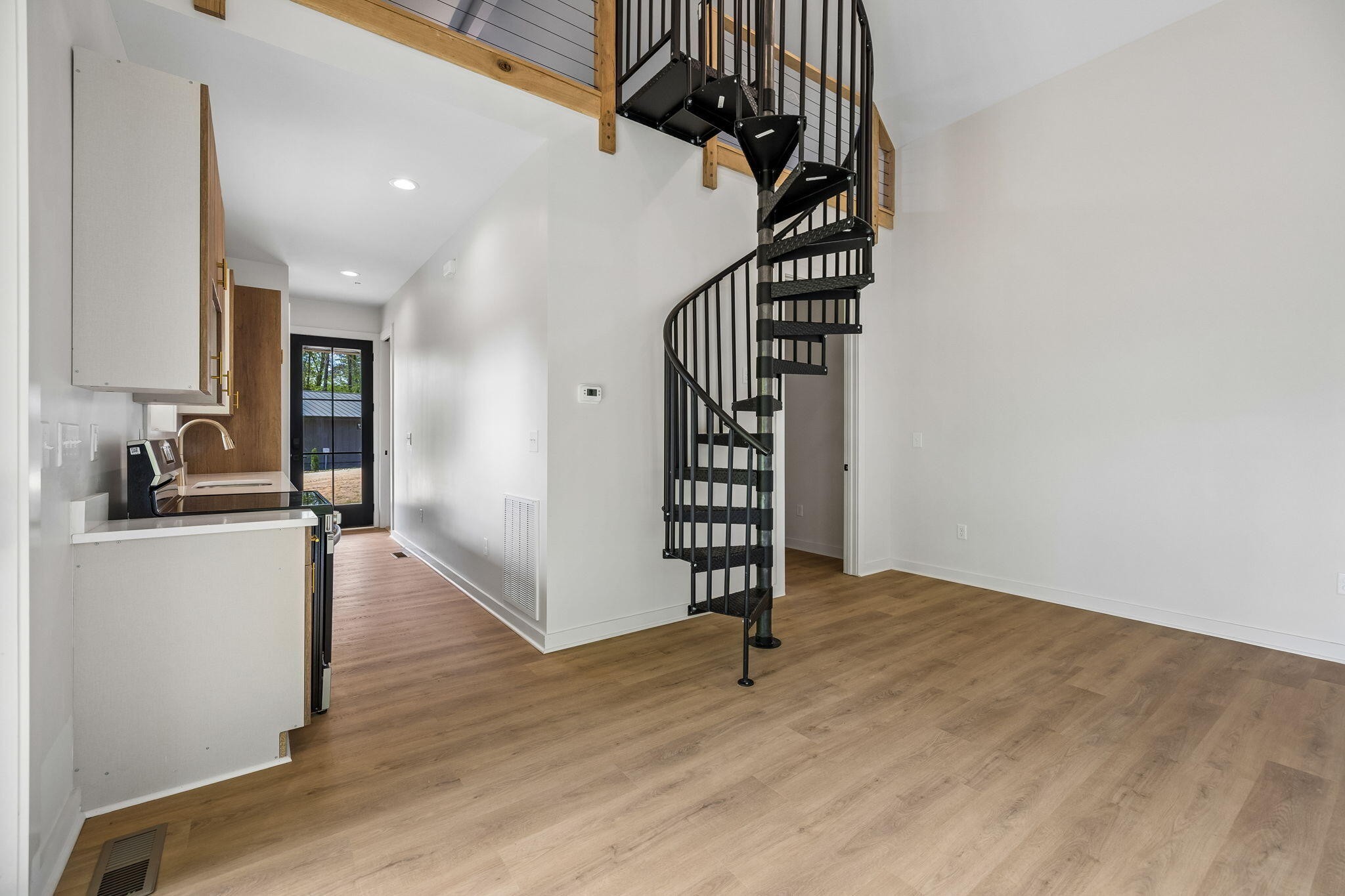 44 Dwellings Drive Property Photo 16