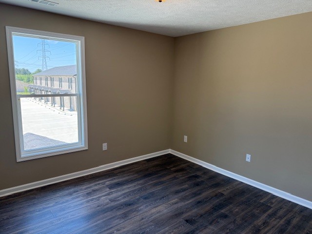 1416 E Lincoln St Property Photo 12