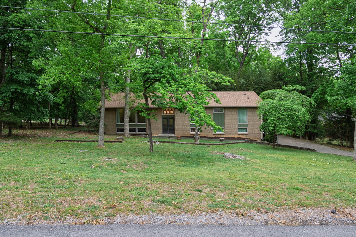123 Trail East Drive