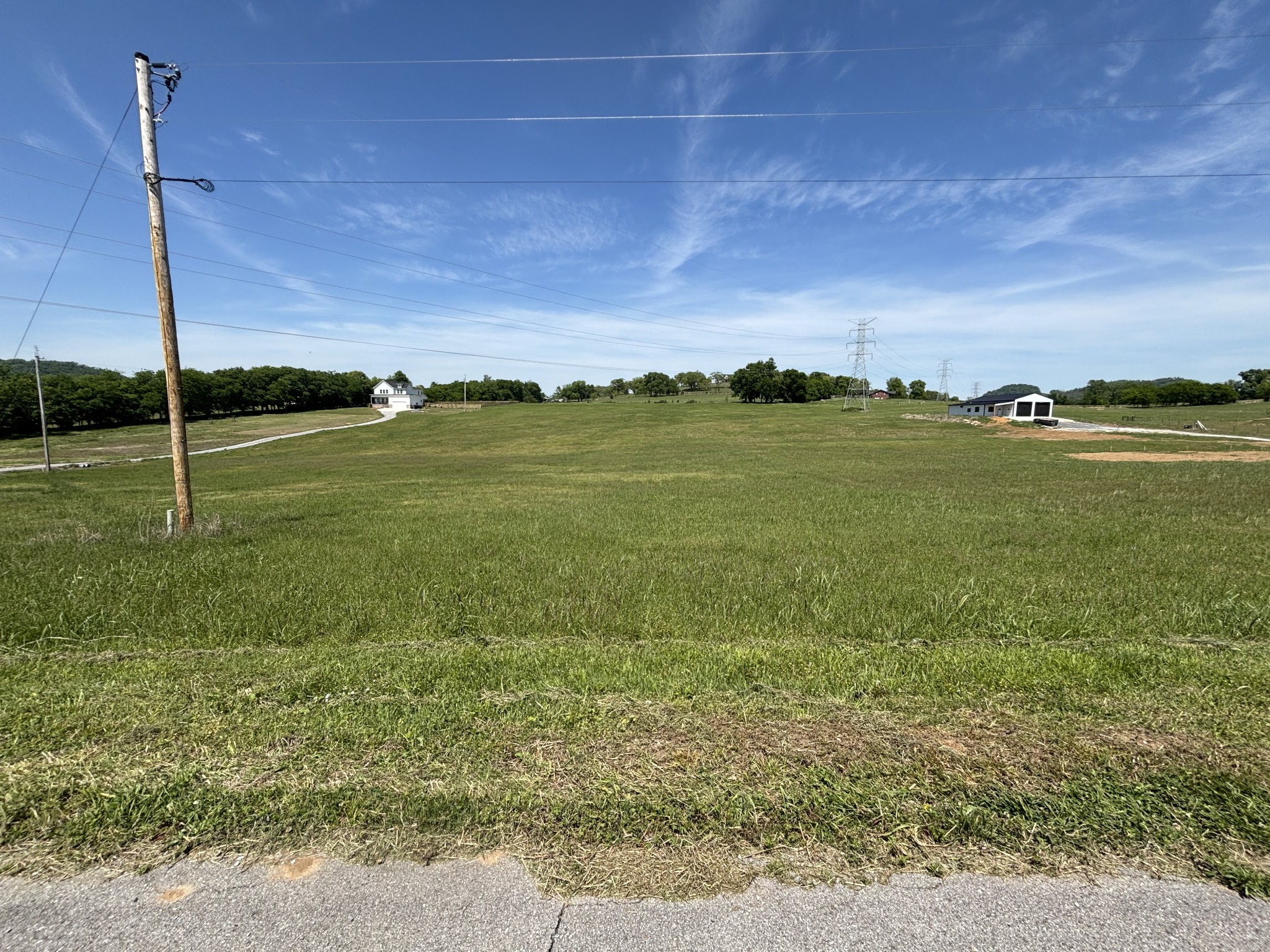 6 Gross Lane Property Photo 1