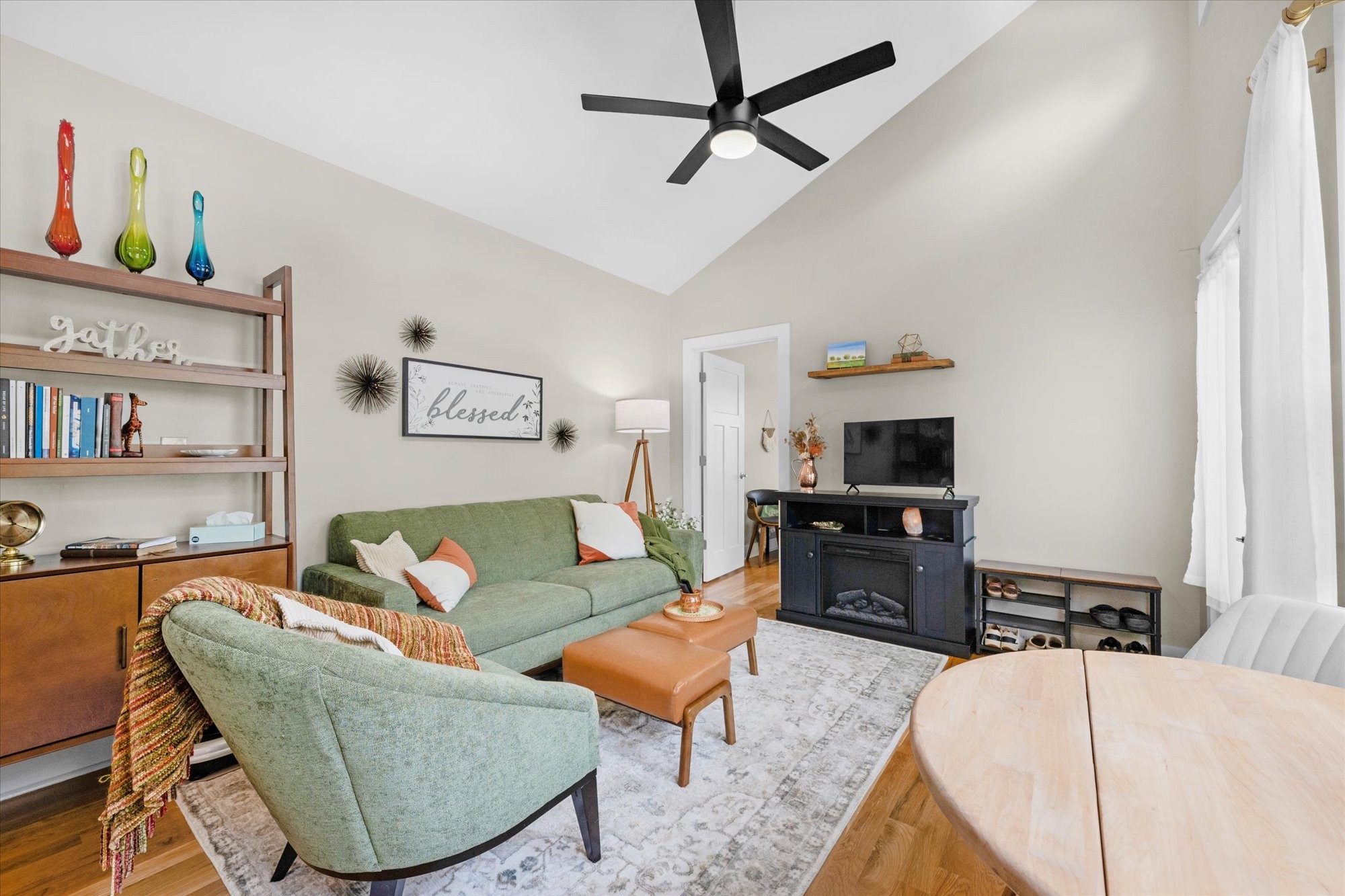 4012 Lafayette Ave Property Photo 11