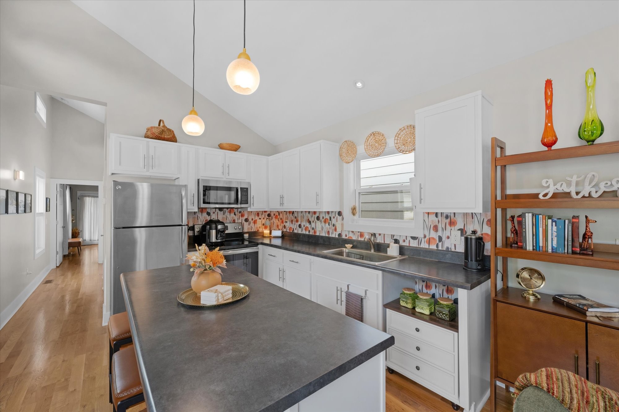 4012 Lafayette Ave Property Photo 13