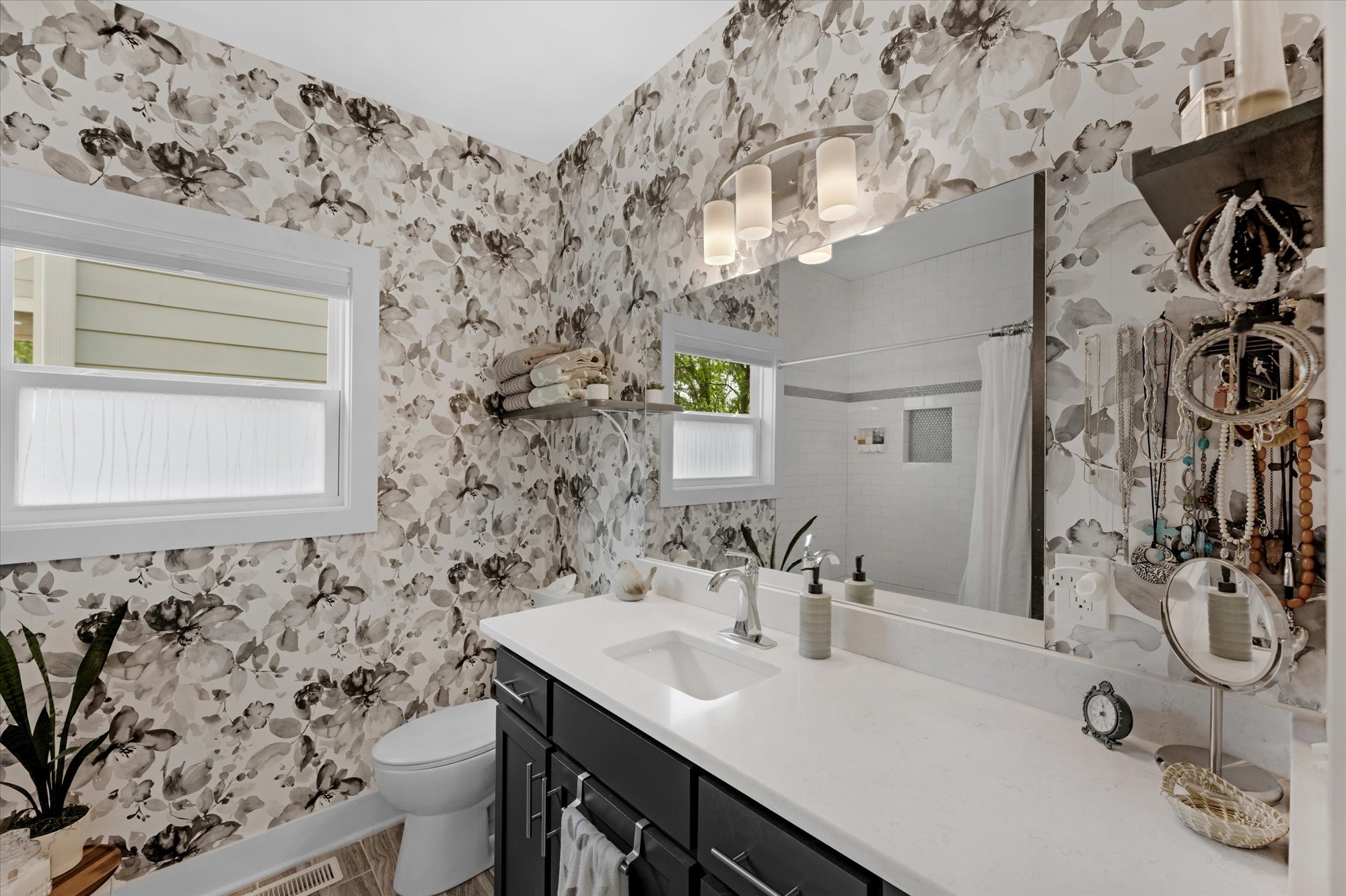 4012 Lafayette Ave Property Photo 17