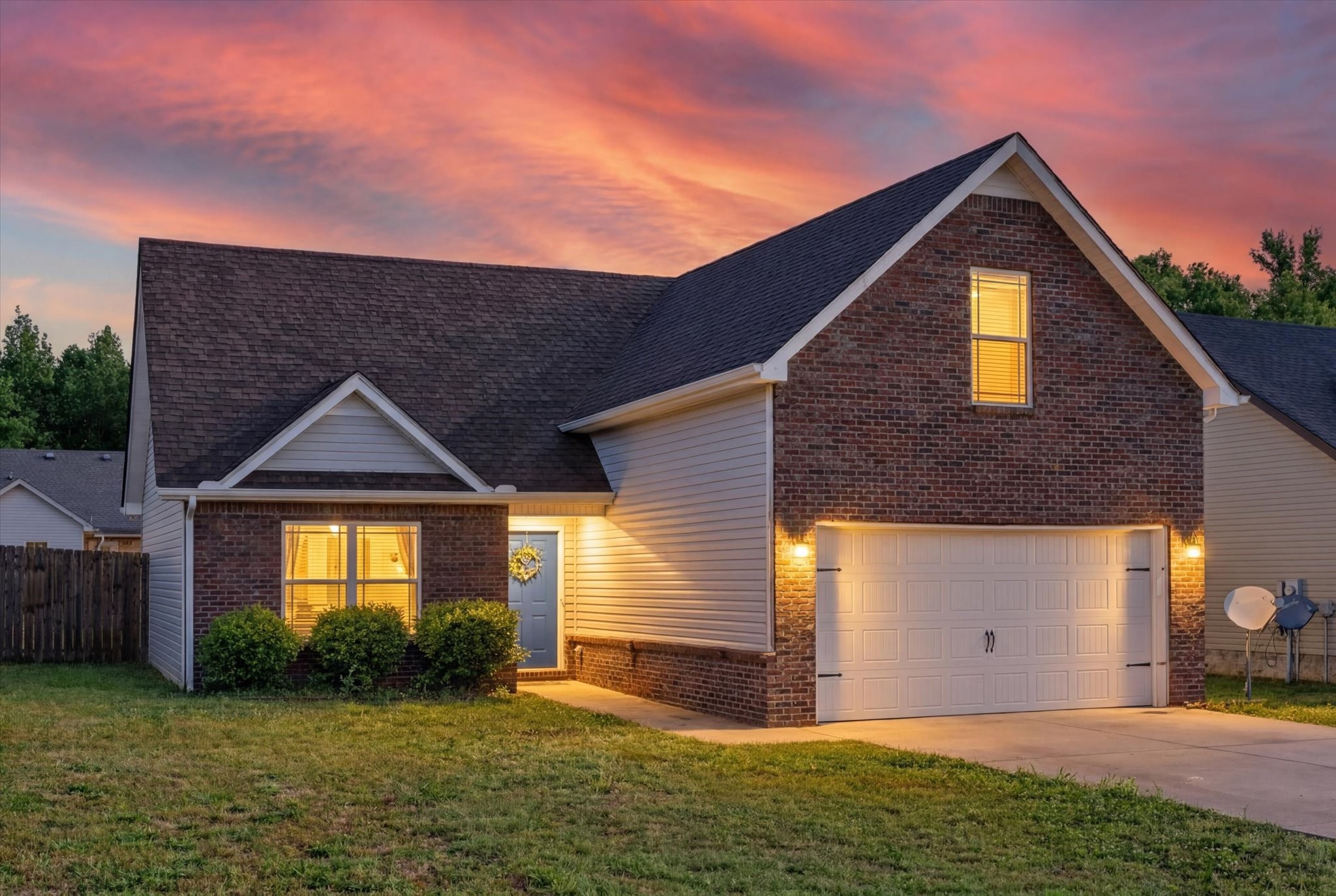 837 Shelton Cir
