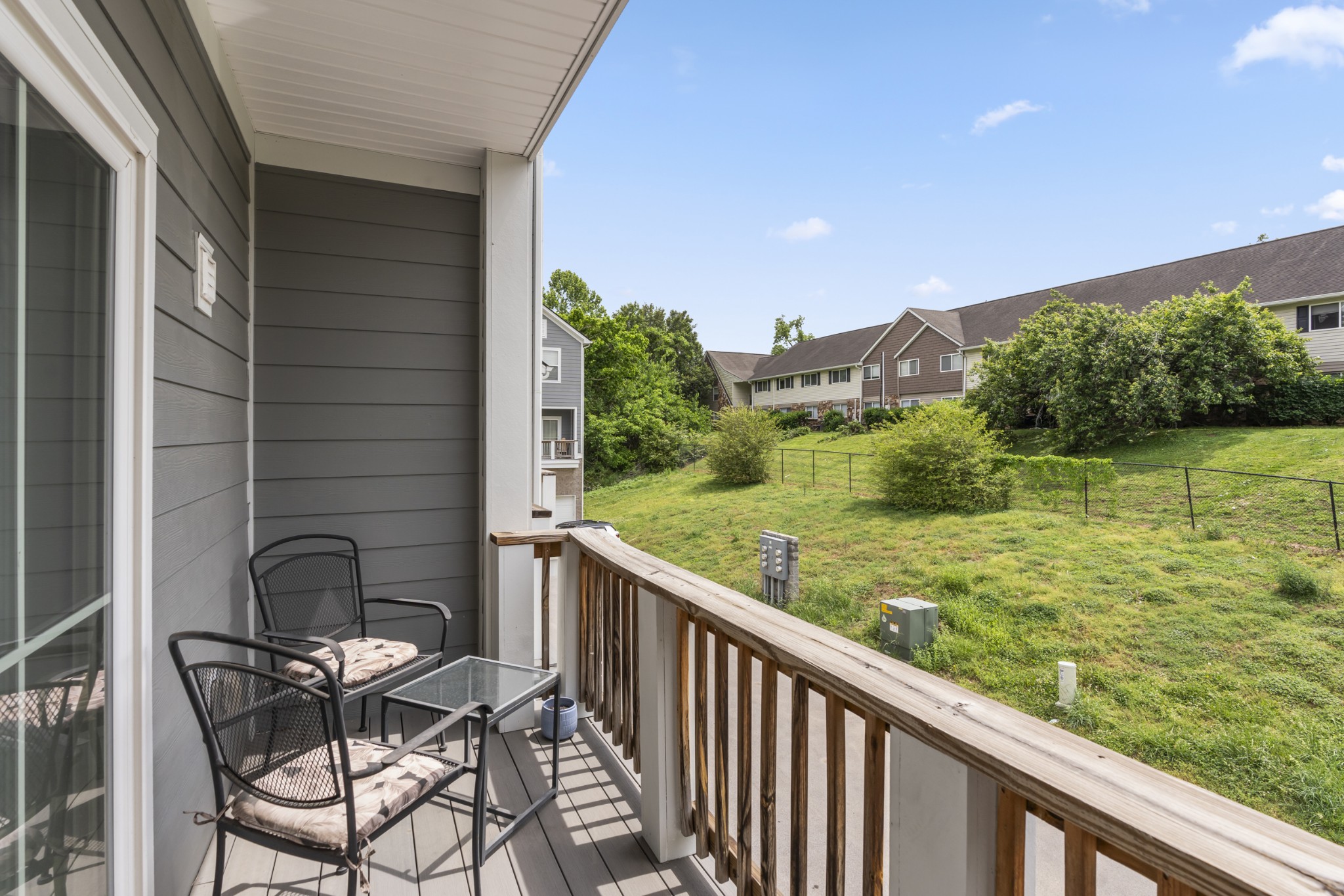 450 Glastonbury Rd Property Photo 1