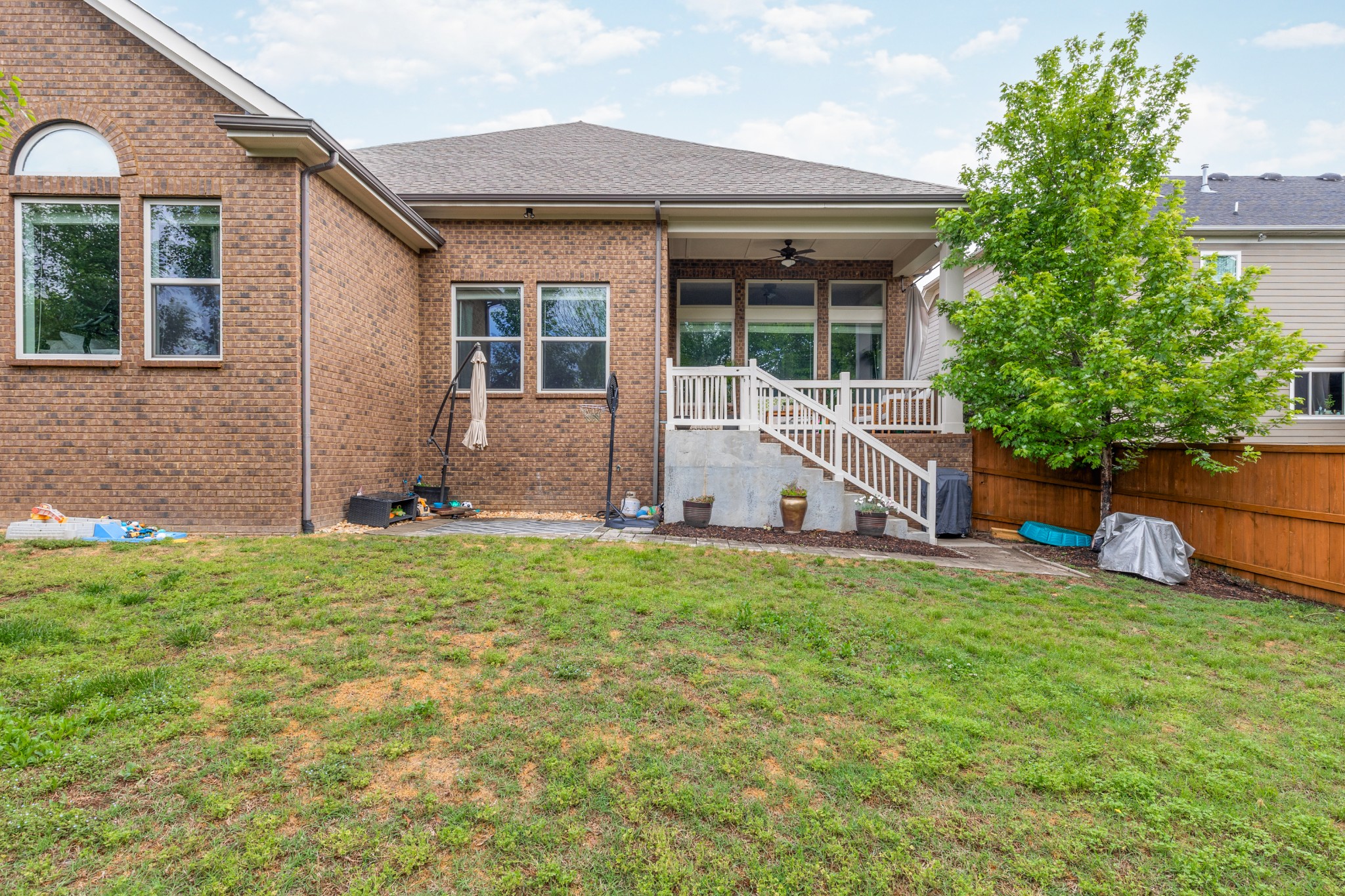 110 Ashington Cir Property Photo 46