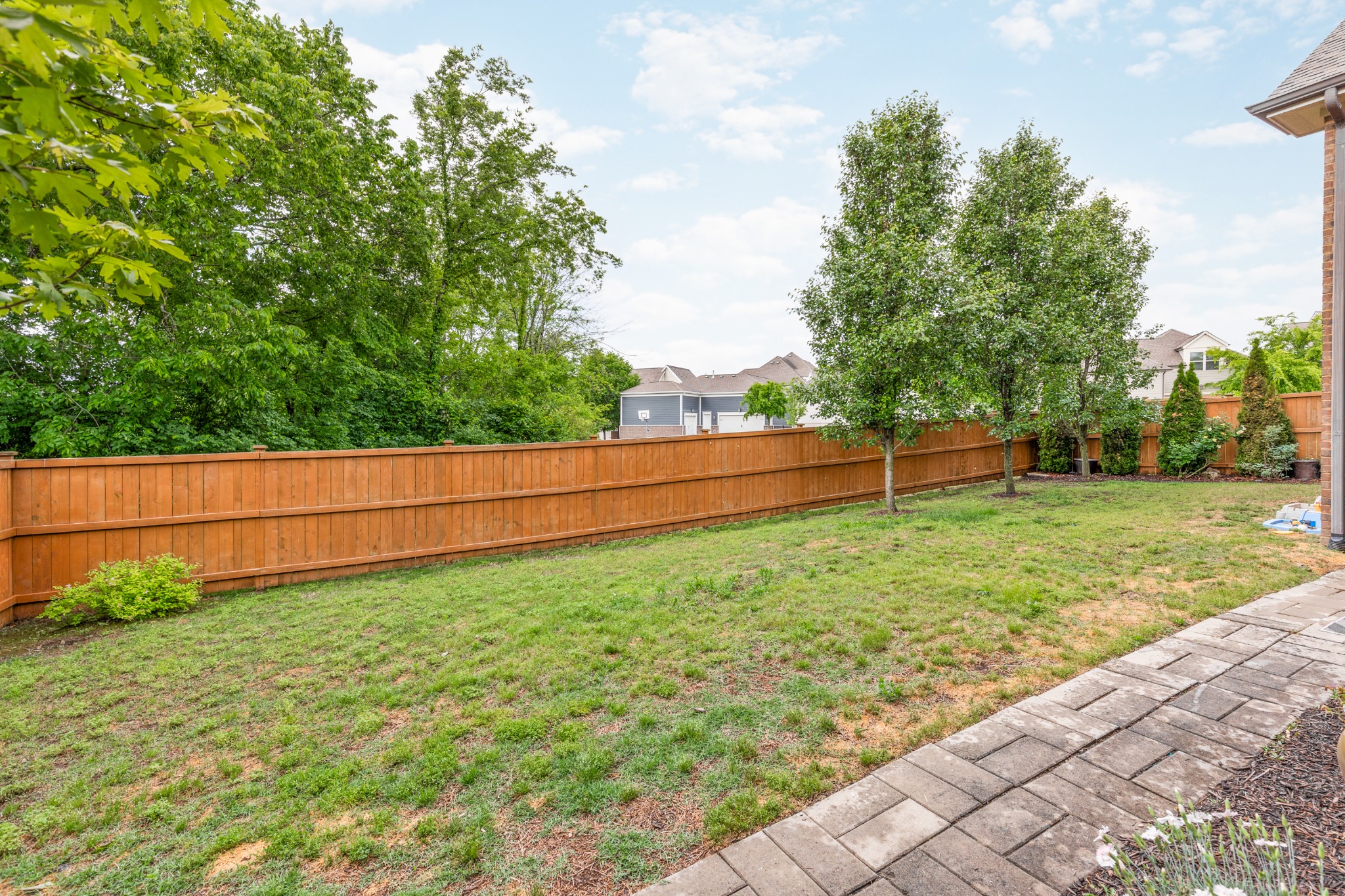110 Ashington Cir Property Photo 47