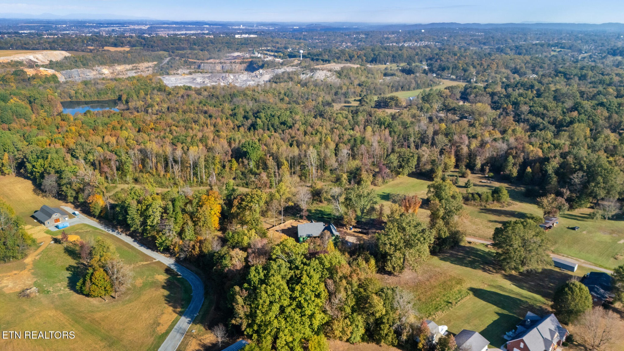 209 Ridge Rd Property Photo 6