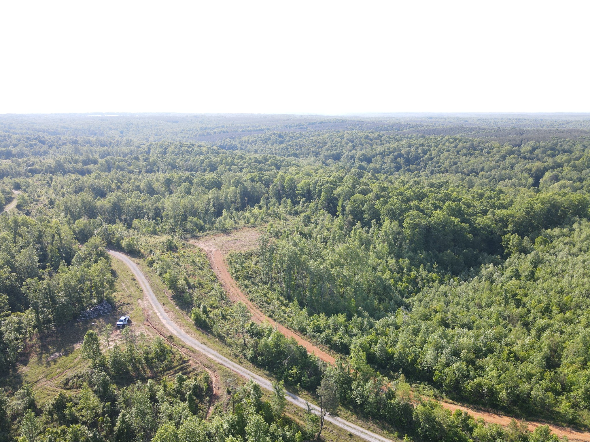 303 Hurricane Creek Property Photo 5