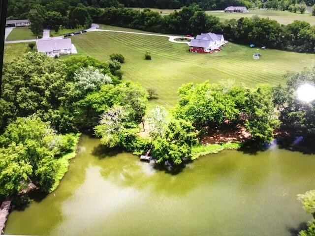 894 Riverbend Drive Property Photo 2