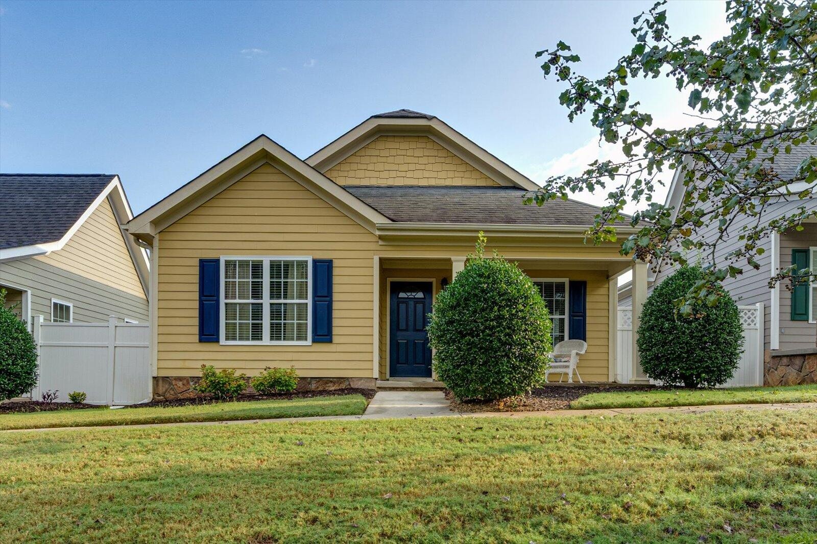 638 Callaway Court Property Photo 1