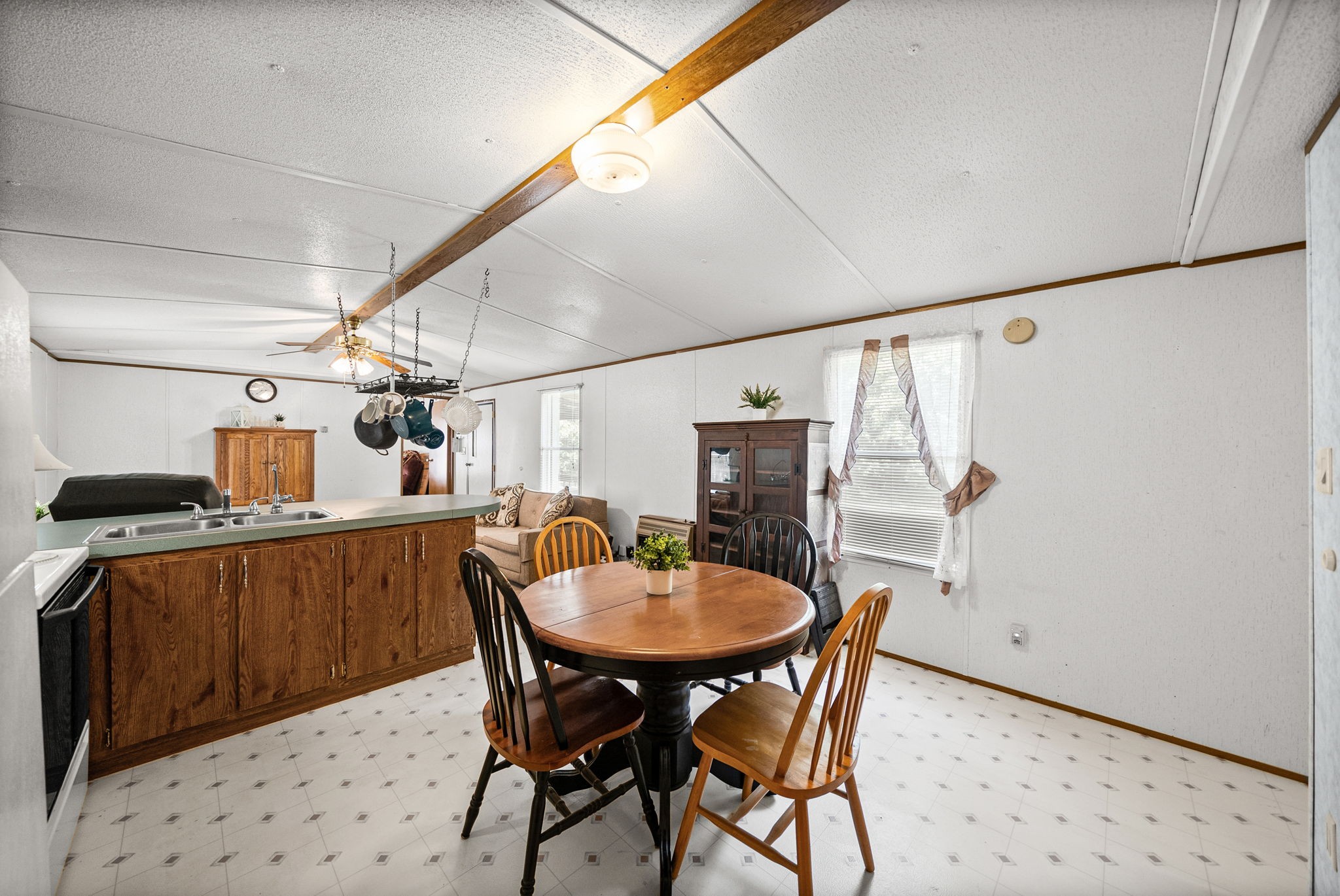 206 Boat Dock Rd Property Photo 12