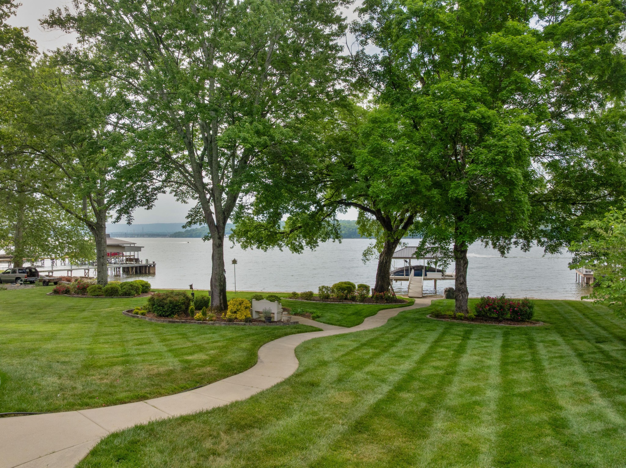 4925 Bal Harbor Circle Property Photo 4