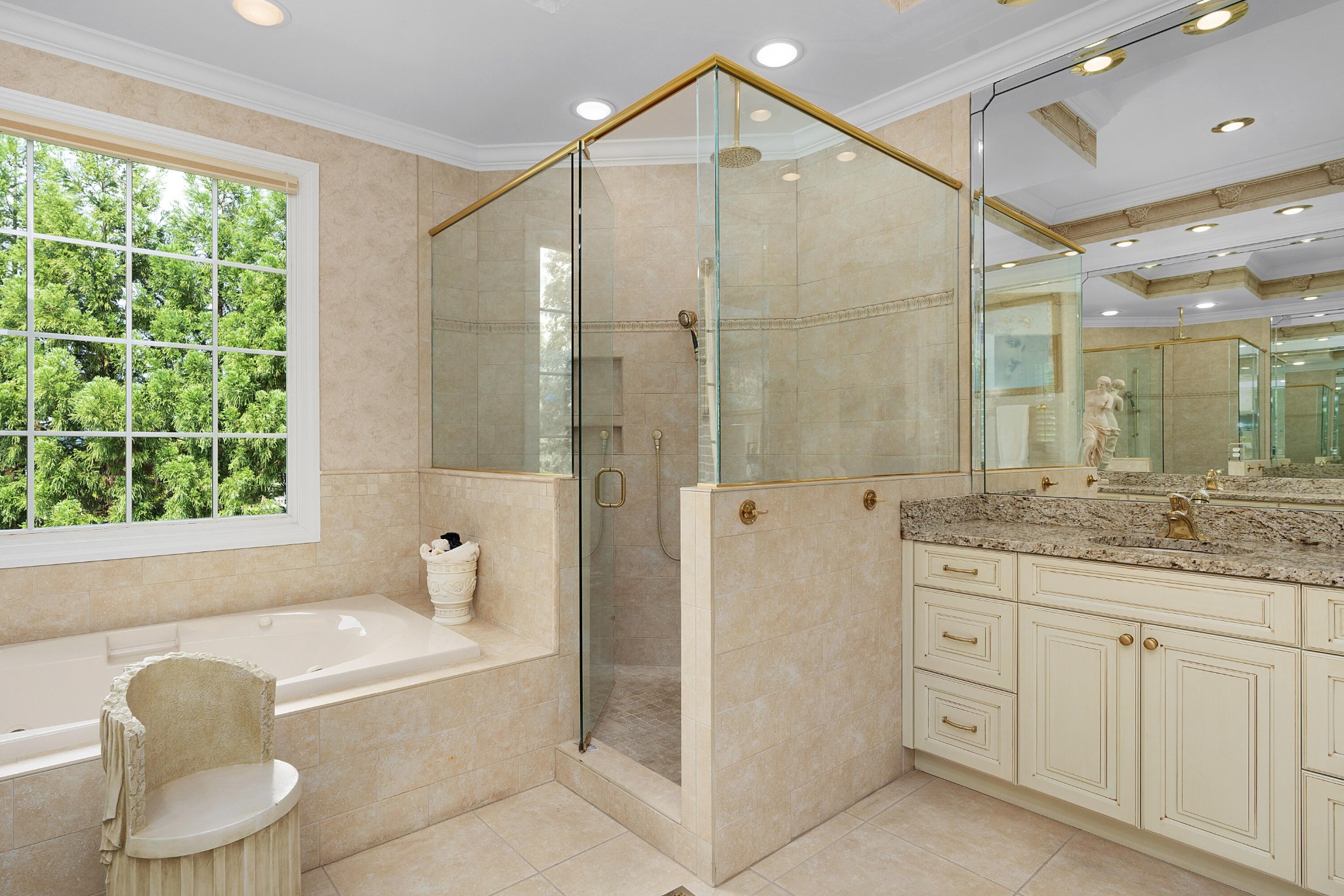 4925 Bal Harbor Circle Property Photo 32