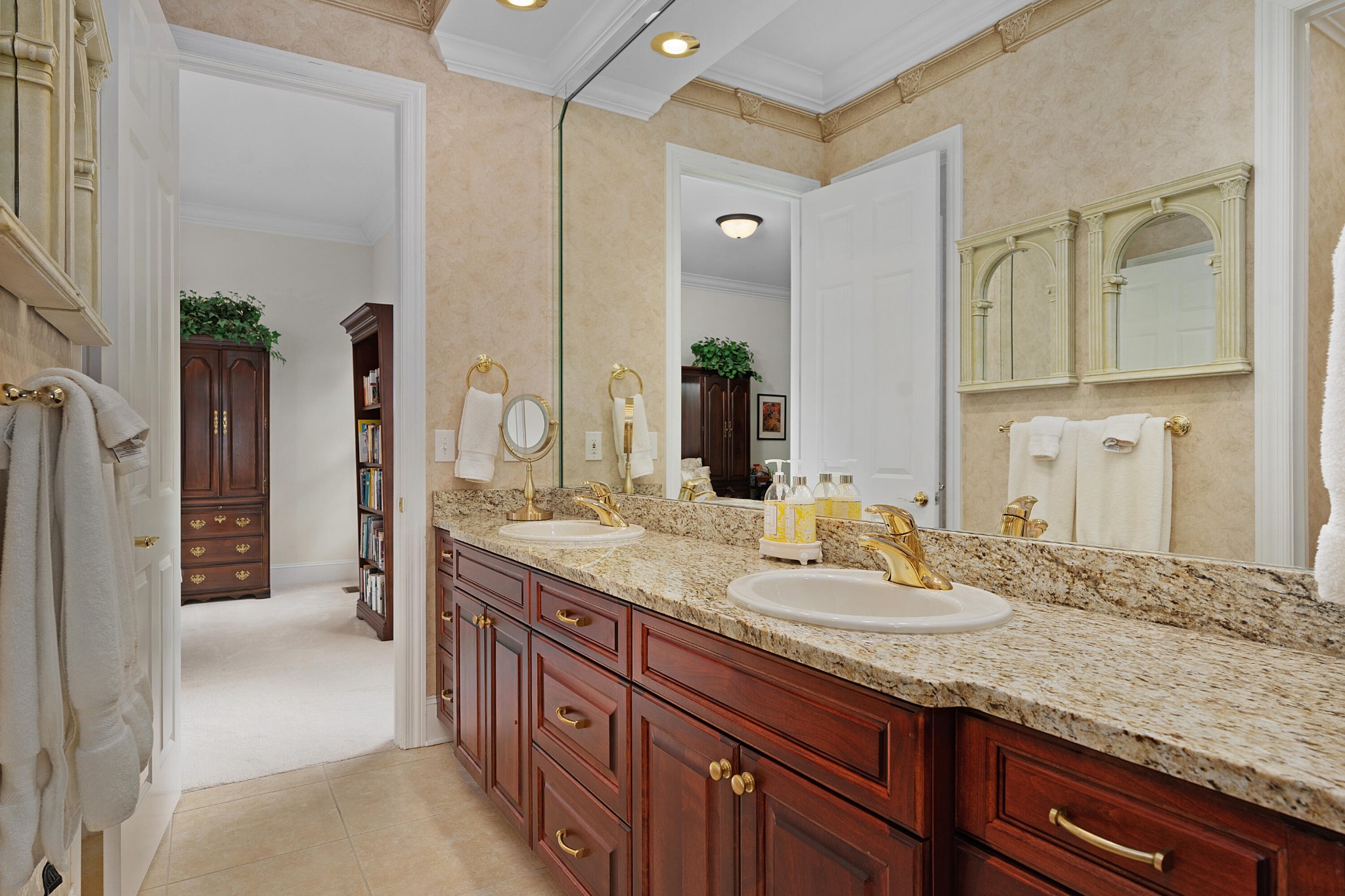4925 Bal Harbor Circle Property Photo 40