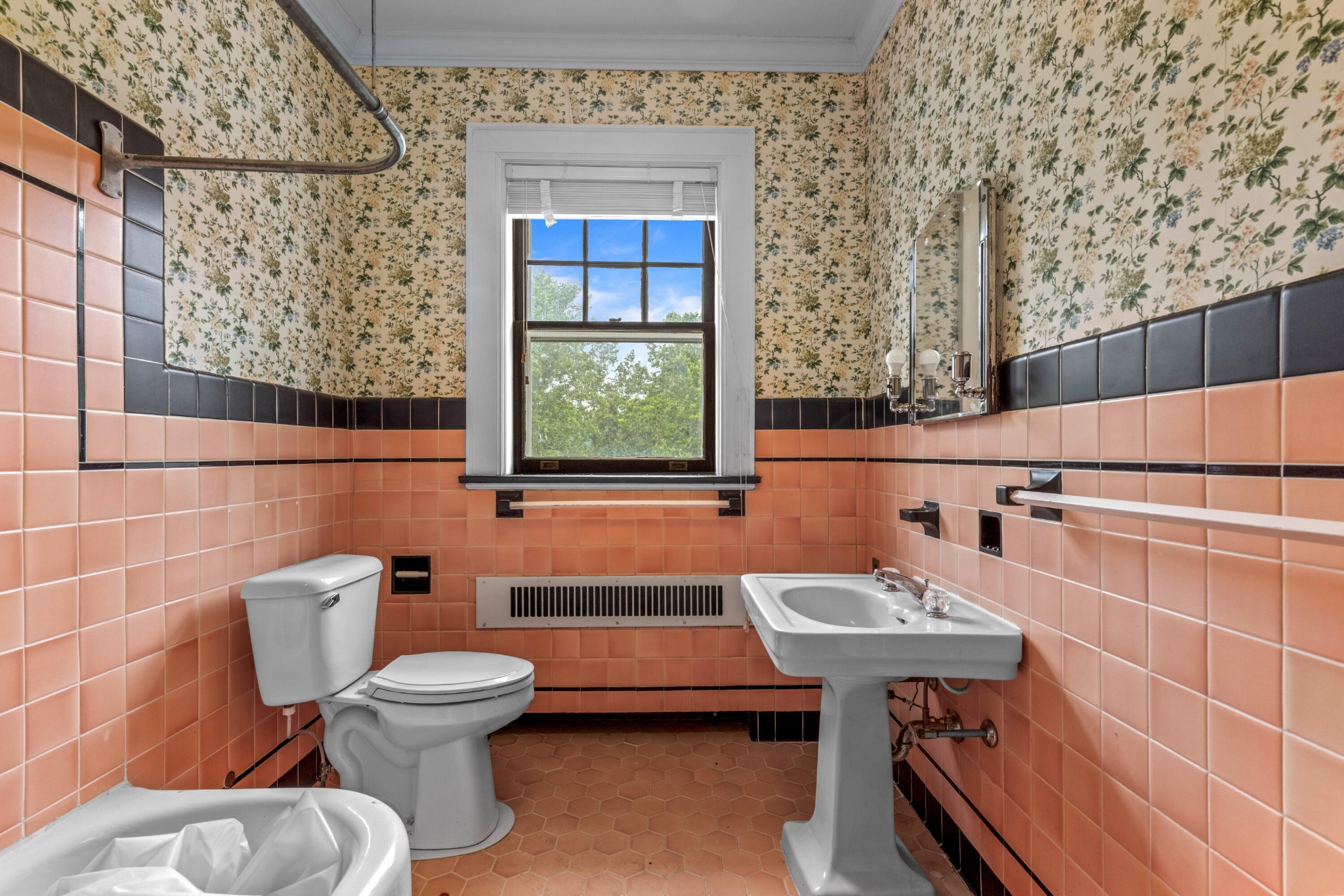 209 Browntown Road Property Photo 39