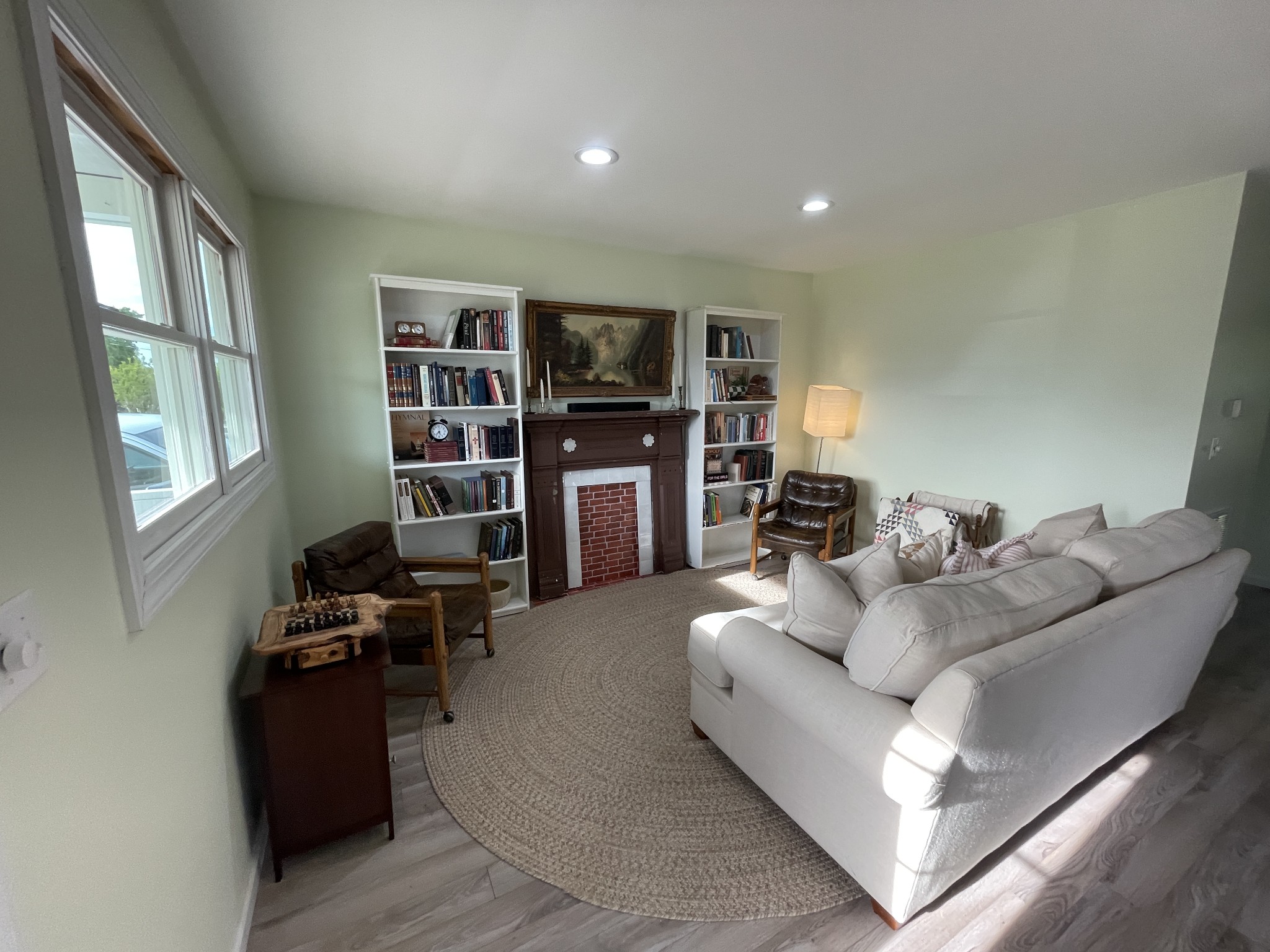 105 General Ave Property Photo 8