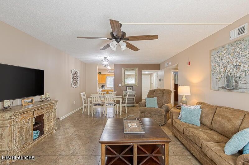 205 Ogle Drive Property Photo 19